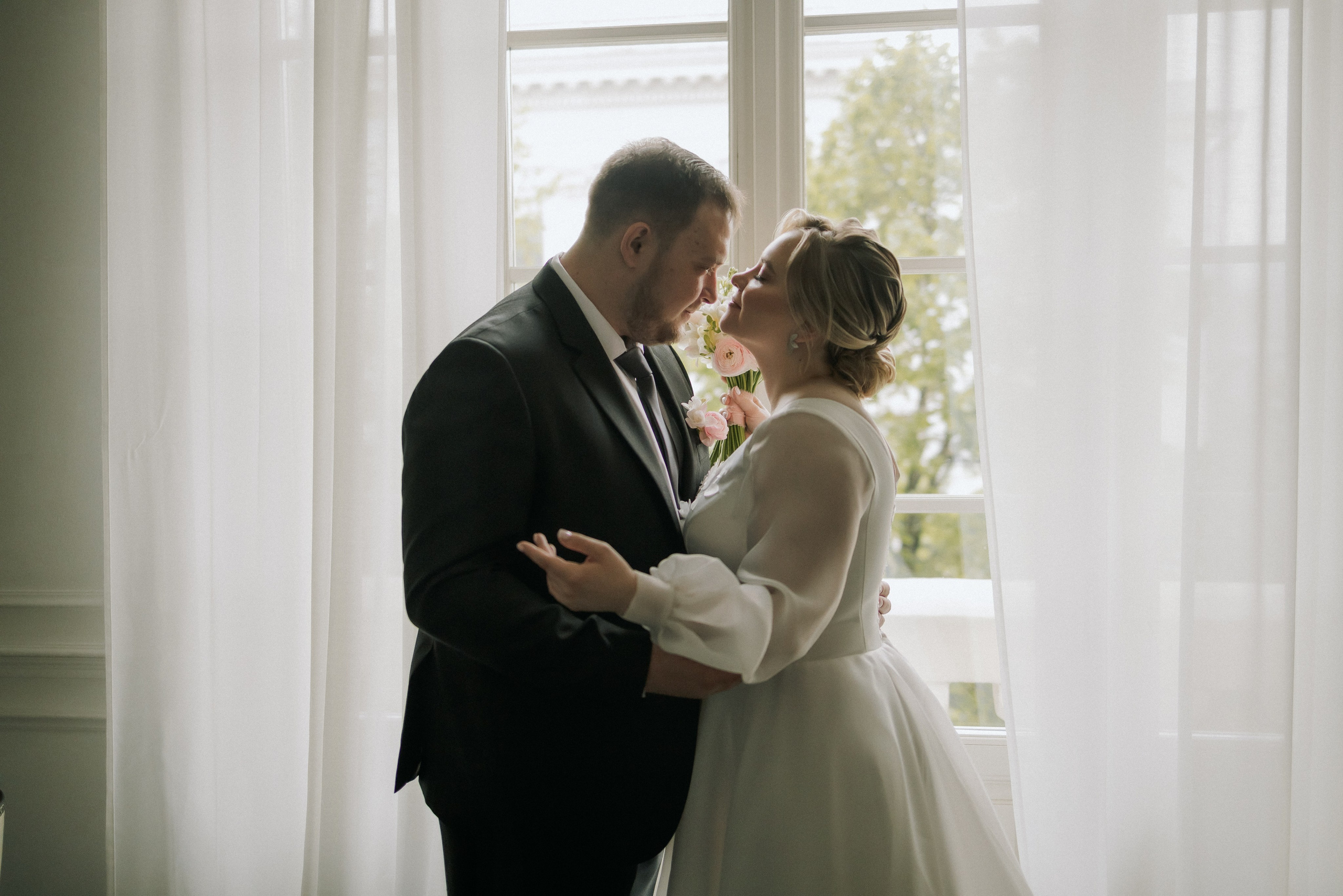 Анастасия и Сергей. Свадебная прогулка. Свадебная фотография. Арина Рубах