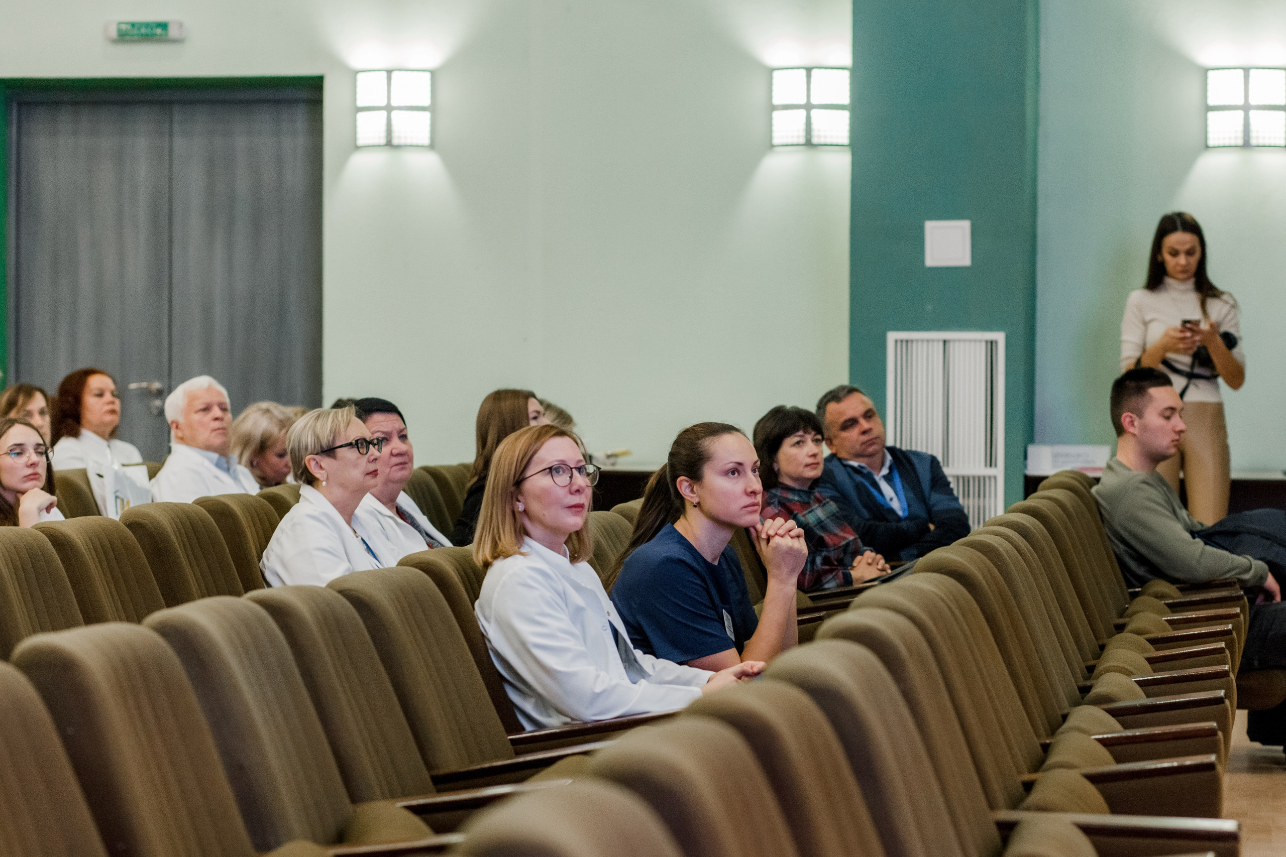 Репортажная фотосессия на медицинской конференции. КОНТЕНТ ФОТОГРАФ