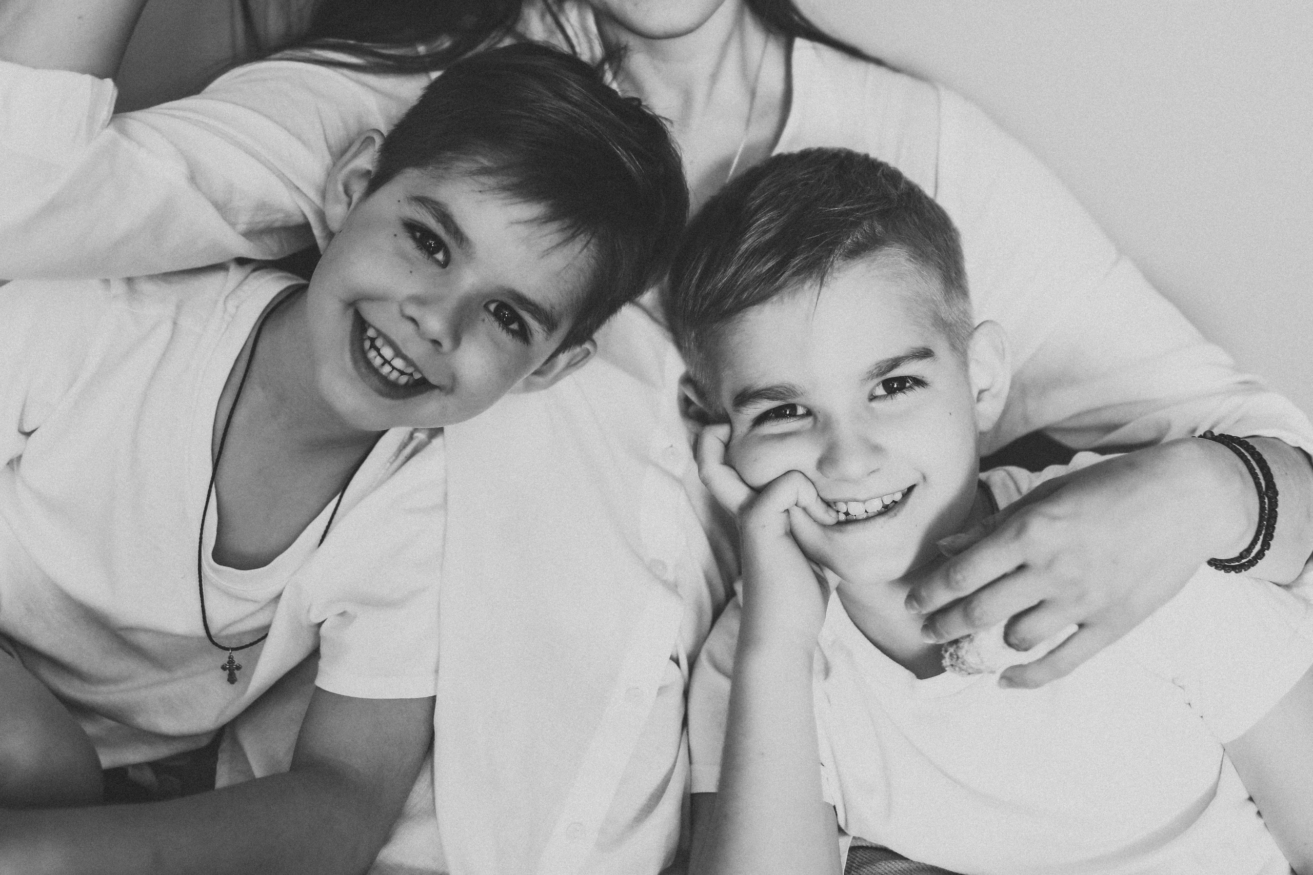 Оля, Роберт, Леонардо и Мартин. Фотограф в Москве Шаганова Нина