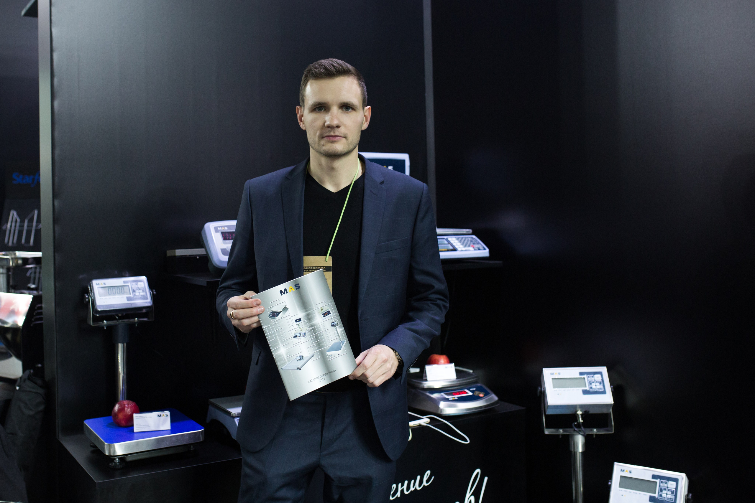 Выставка Apach. Свадебный и семейный фотограф в Москве Julia Juice