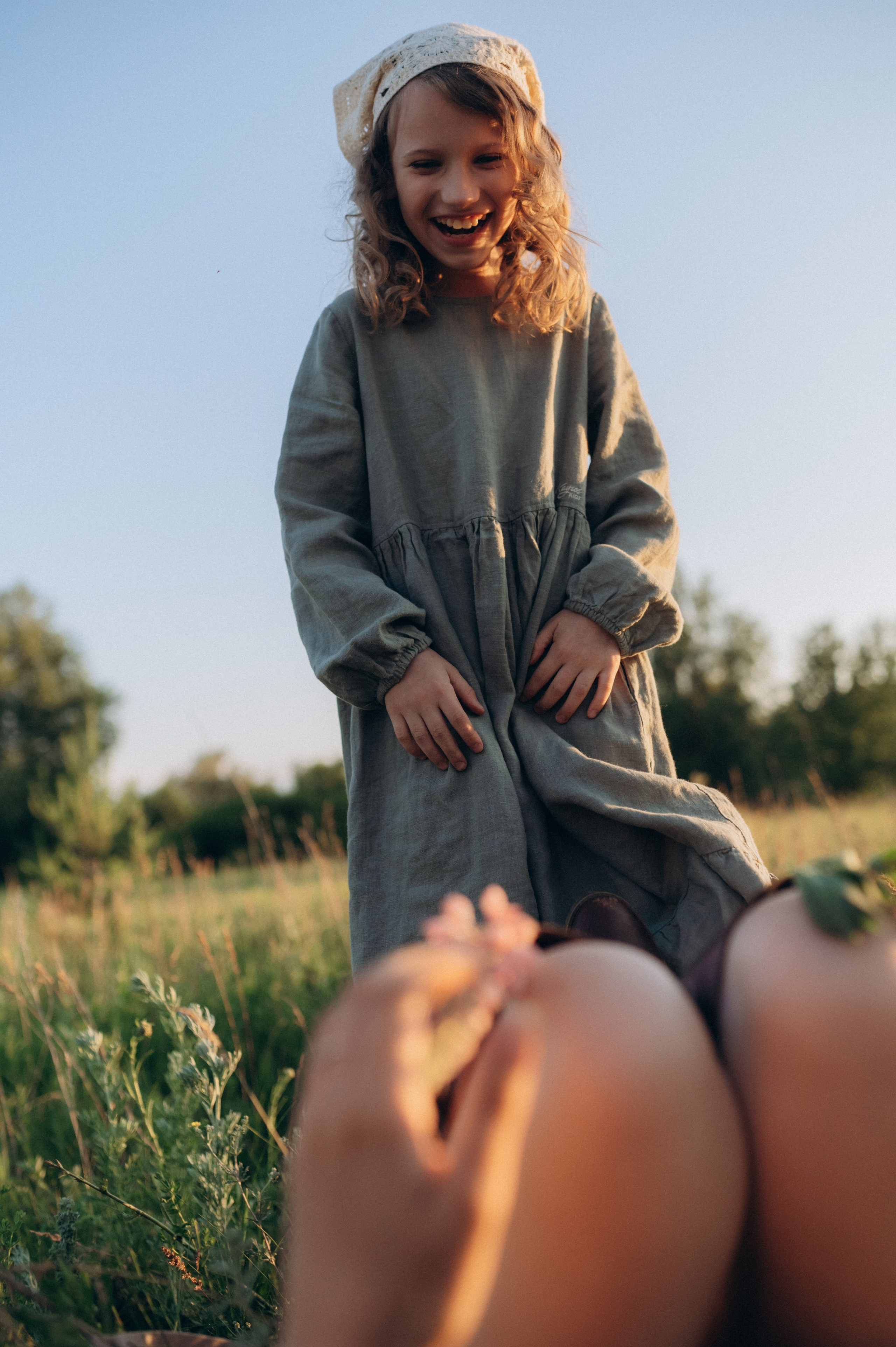 Кристина, Соня и люпиновый вечер. Фотограф Мария Стрелкова