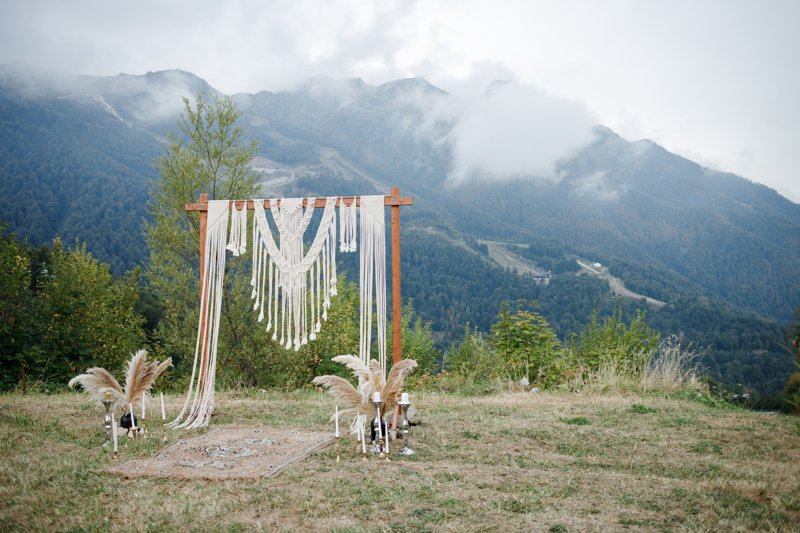 Artem and Maria. Photographer Nikita Starodubtsev Serbia, Montenegro, Georgia, Turkey
