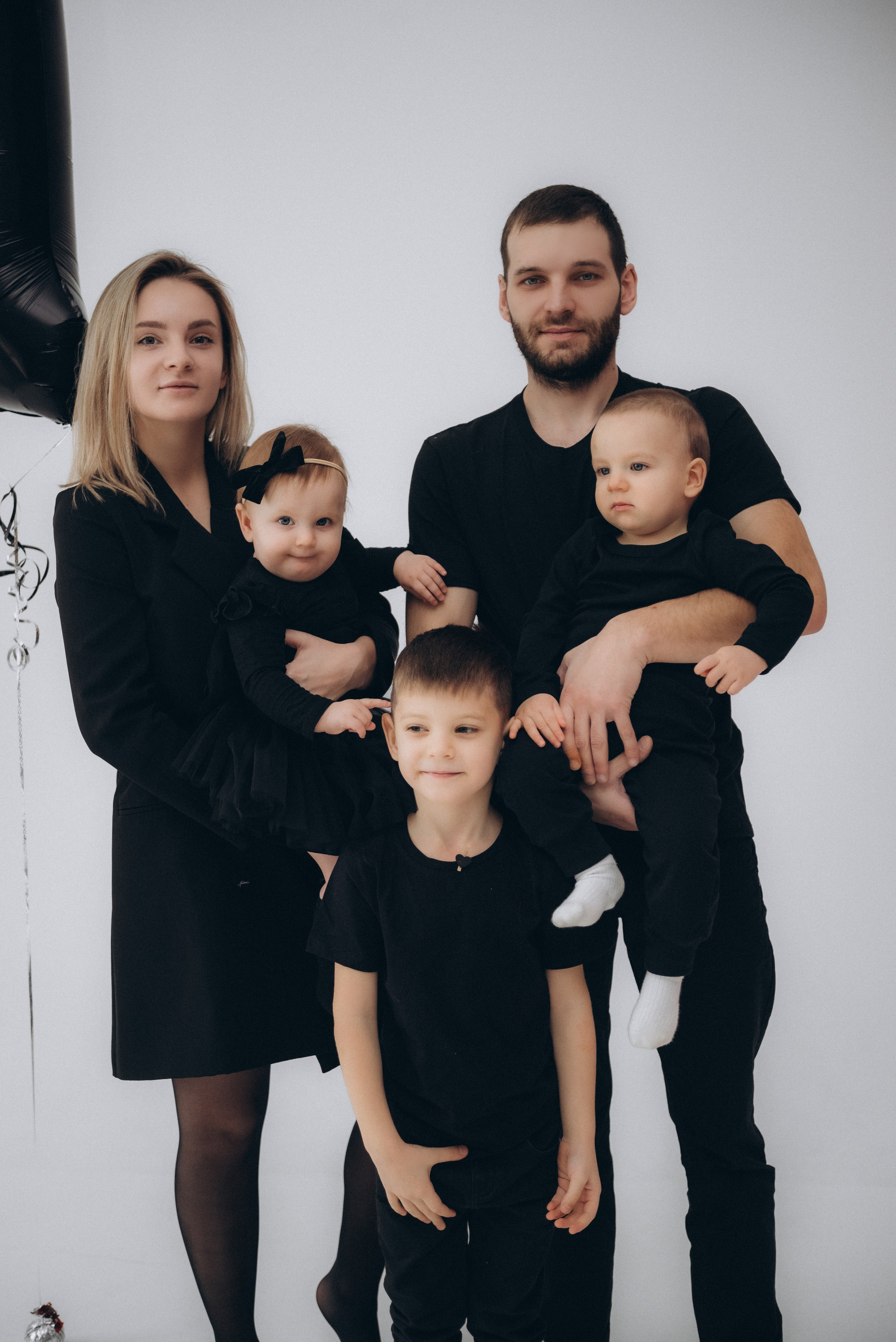 Леша, Лера, Максим, Сережа и Даша. Суханова Регина Фотограф Сергиев Посад