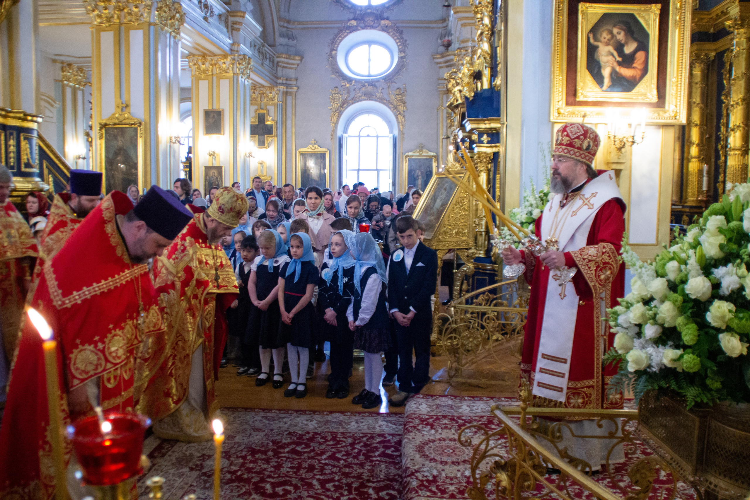 ПЕРЕНЕСЕНИЕ МОЩЕЙ СВЯТИТЕЛЯ НИКОЛАЯ ЧУДОТВОРЦА ИЗ МИР ЛИКИЙСКИХ В БАР. НИКОЛО-БОГОЯВЛЕНСКИЙ МОРСКОЙ СОБОР