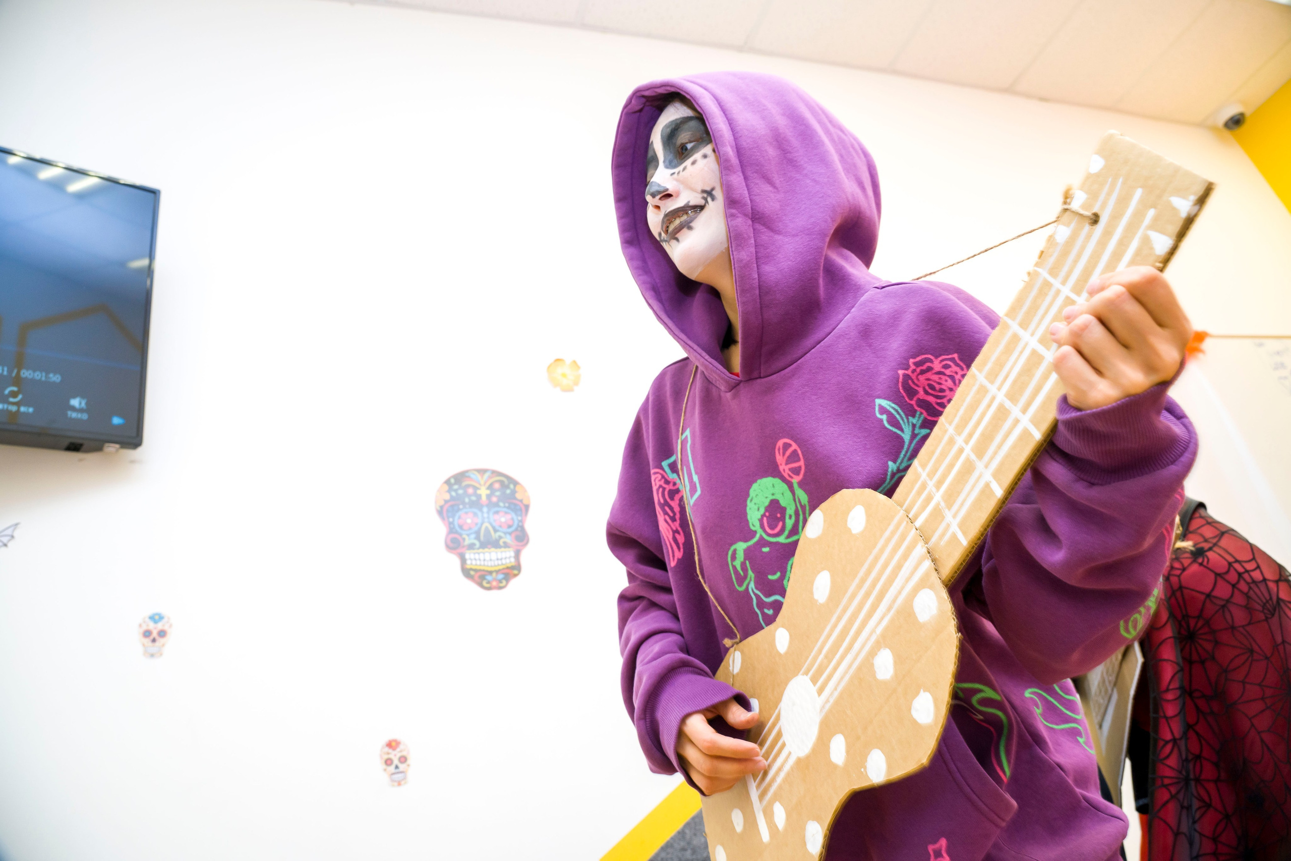 Репортаж детского праздника хеллоуин. Фотограф в Санкт-Петербурге. Репортажная и все съёмки для бизнеса