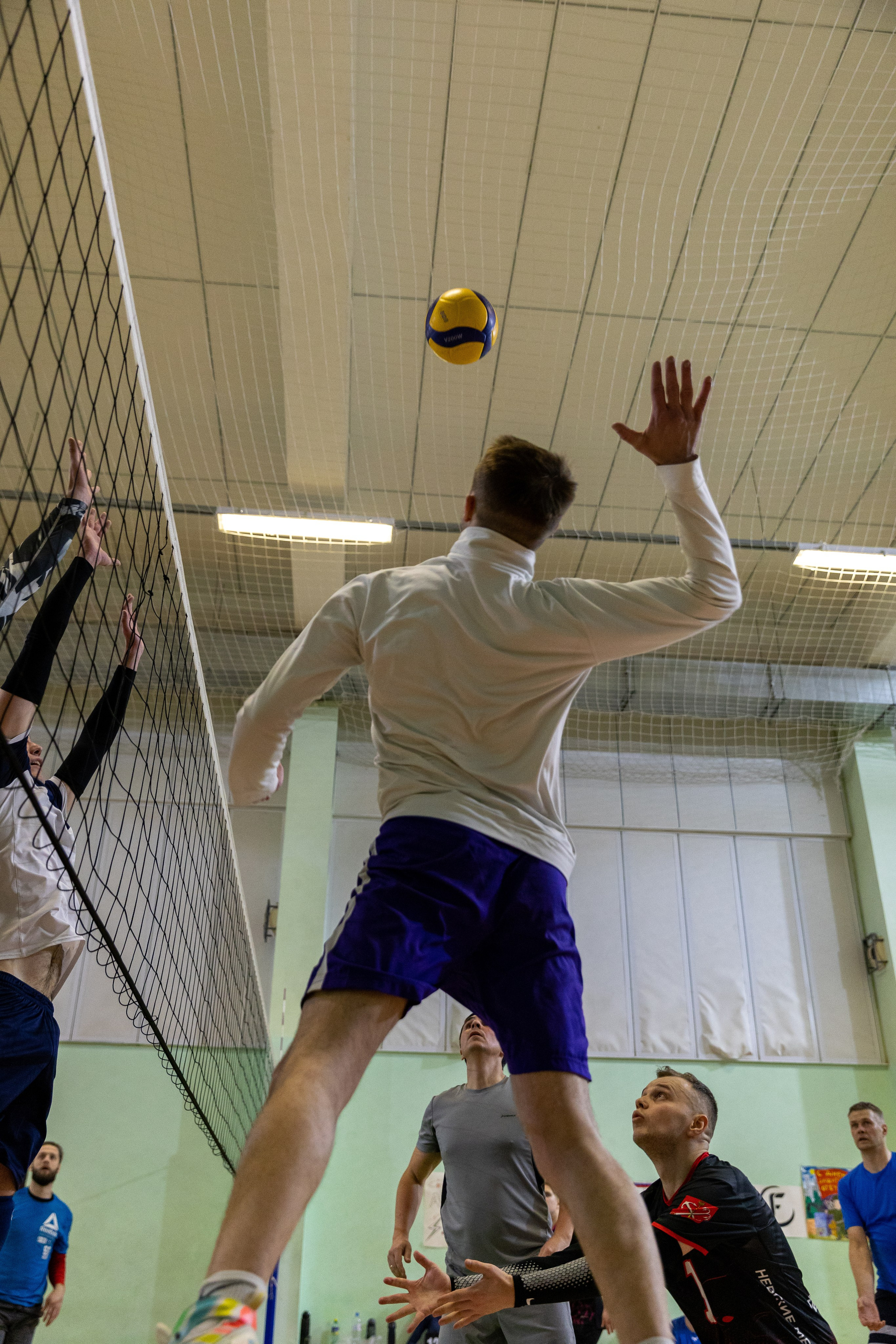 Воллейбол. Товарищеский матч. Репортажный фотограф Санкт-Петербург | Роман Карбышев