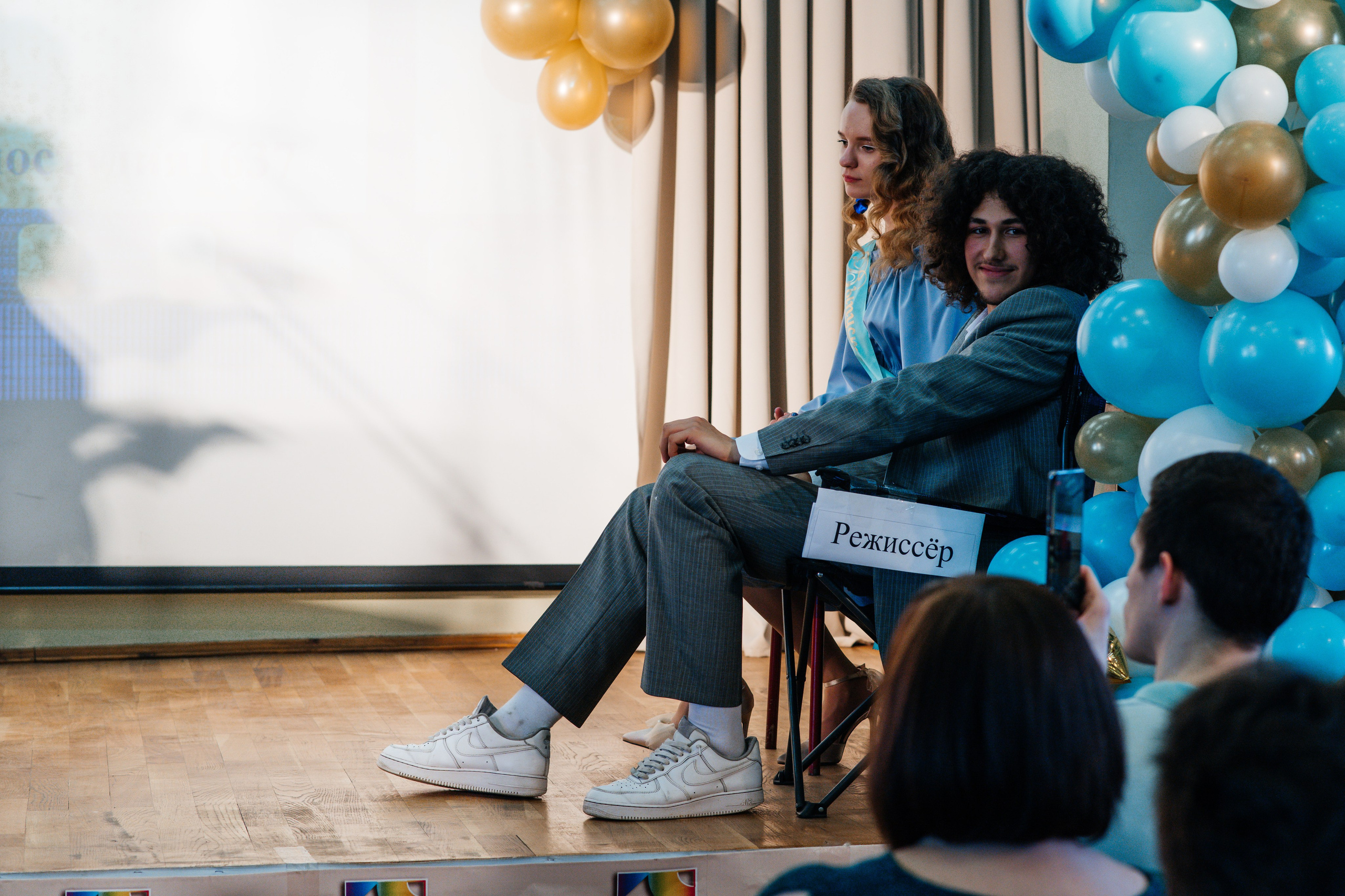 Вручение аттестатов. Выпускные альбомы в Подольске Москве и МО