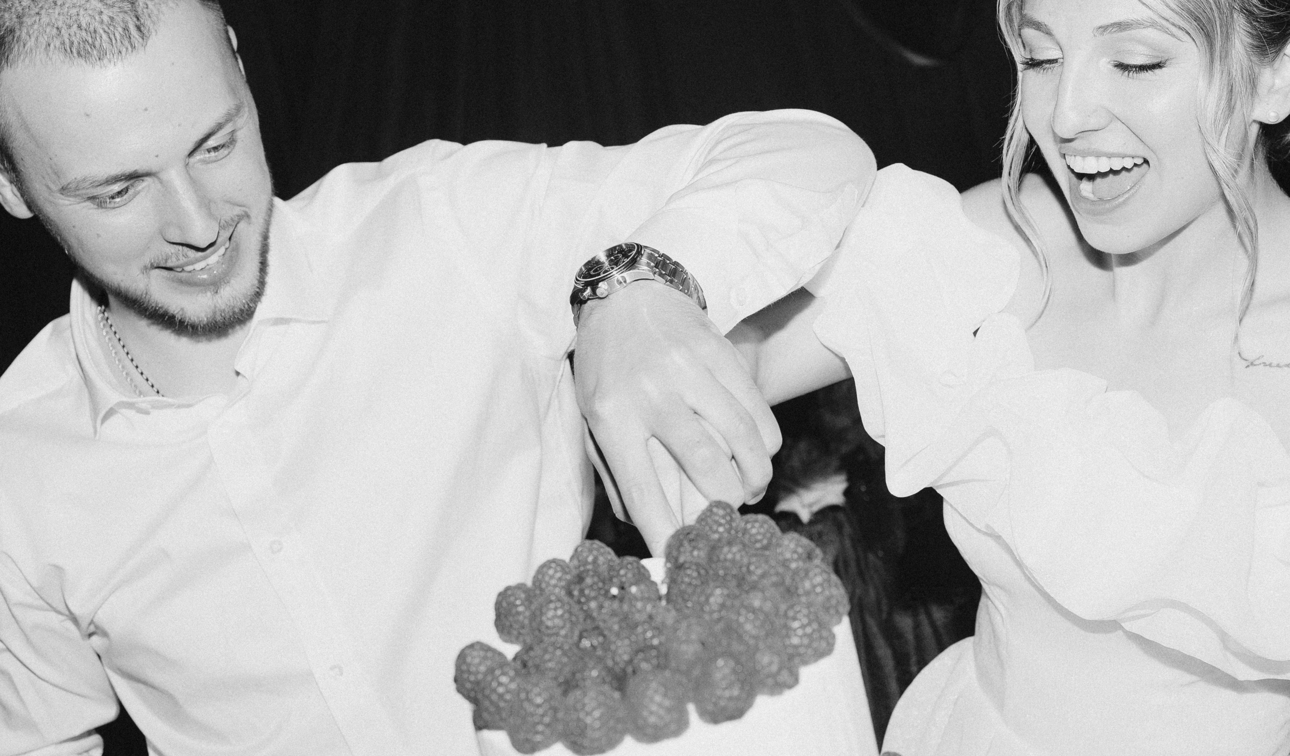 От любви есть только одно средство: любить ещё больше