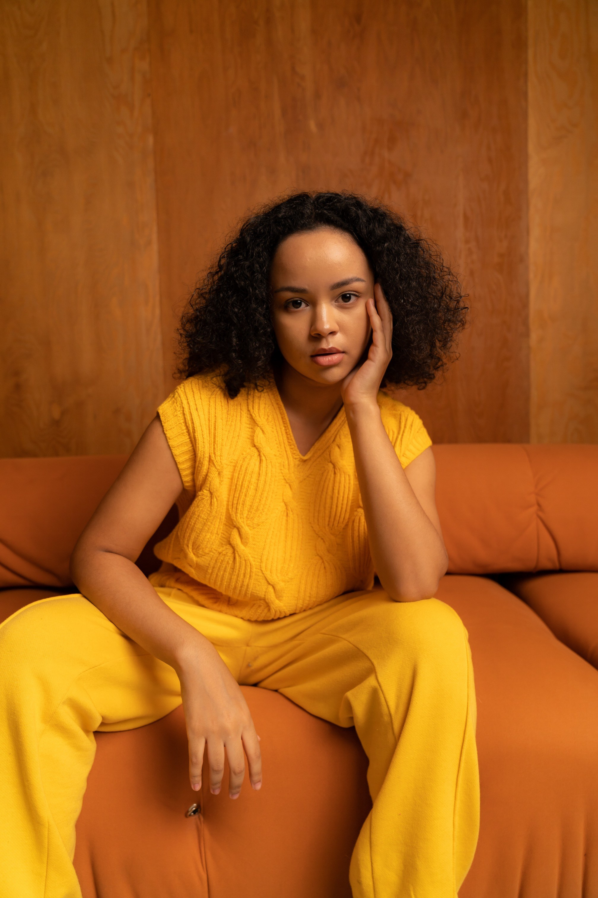 Джениффер, 44-46 р-р, 170 рост. KED Production — продакшн из СПб. Создаём фото, видео и контент, который помогает брендам и селлерам продавать больше