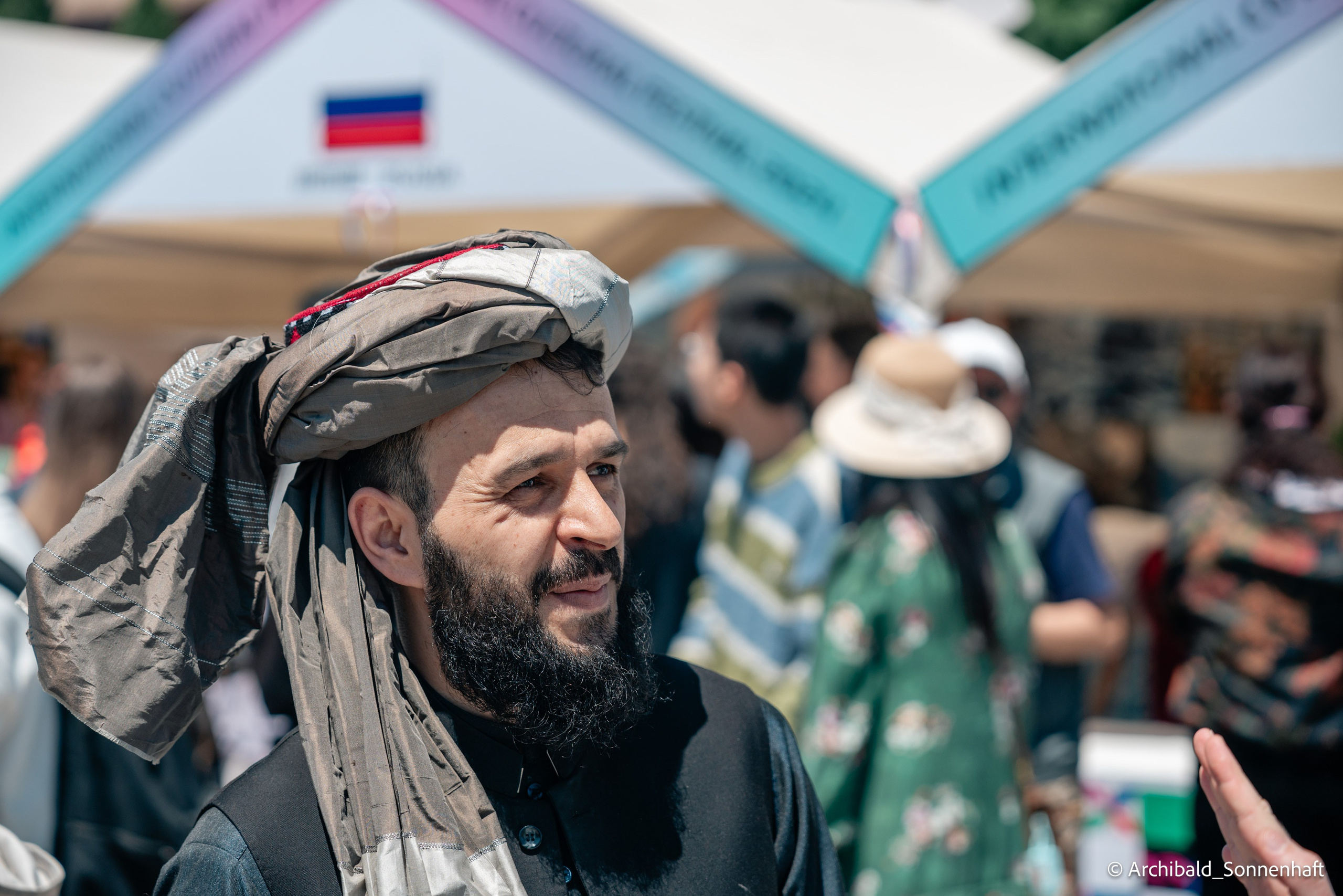 TJU Cultural Festival. Photographer in Guangzhou, China. Archibald Sonnenhaft
