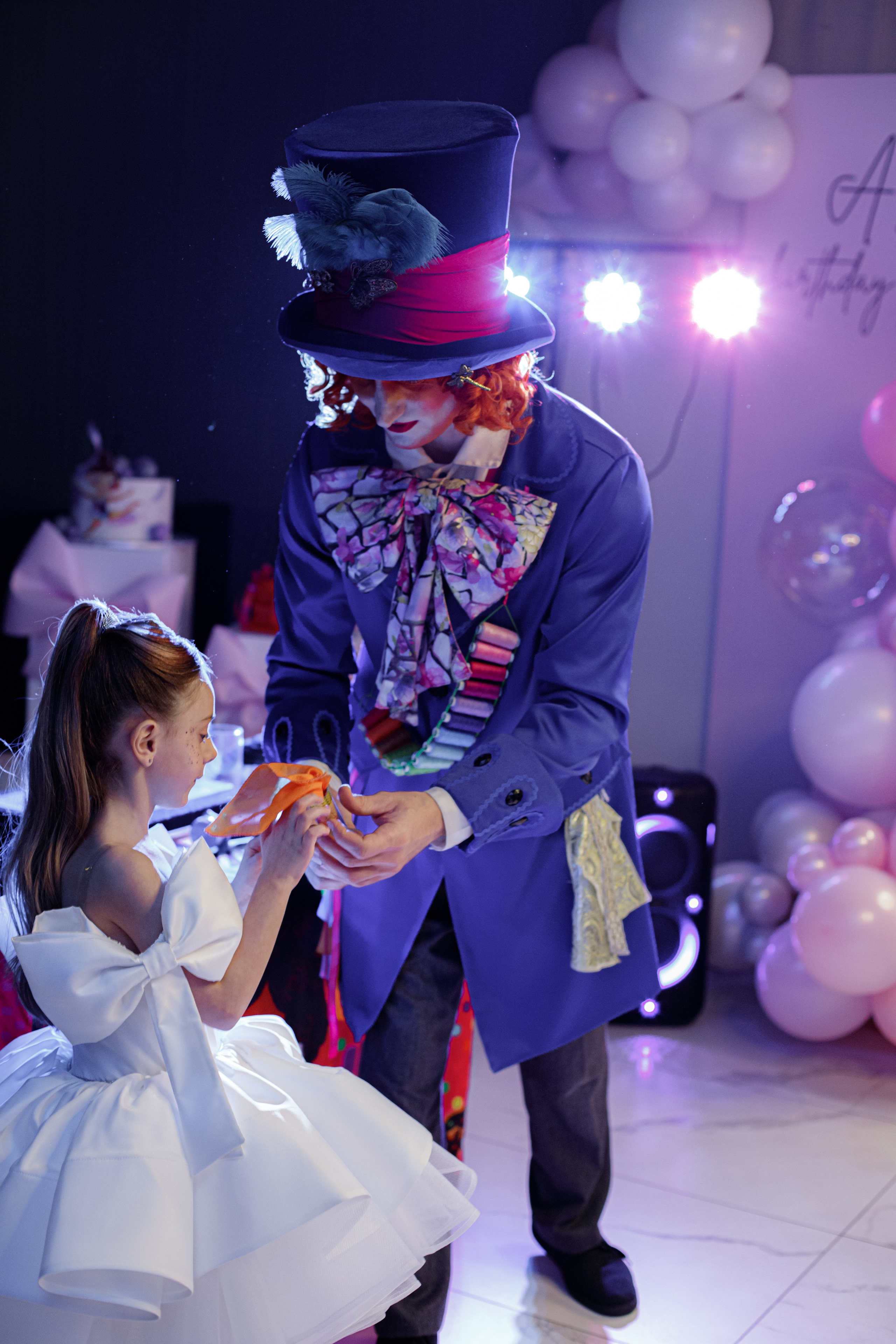 ASIA'S BIRTHDAY PARTY. Photokarish