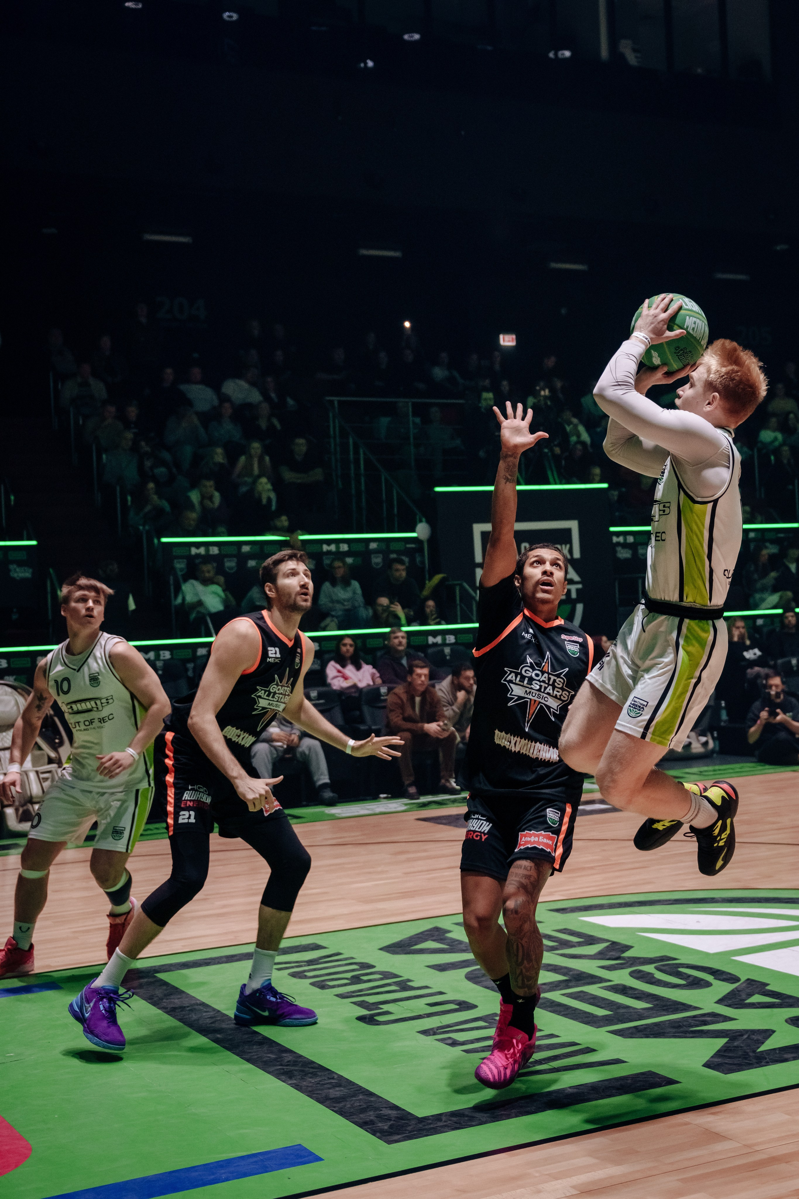 Media Basket. Репортажный фотограф Москва Сергей Дружинин