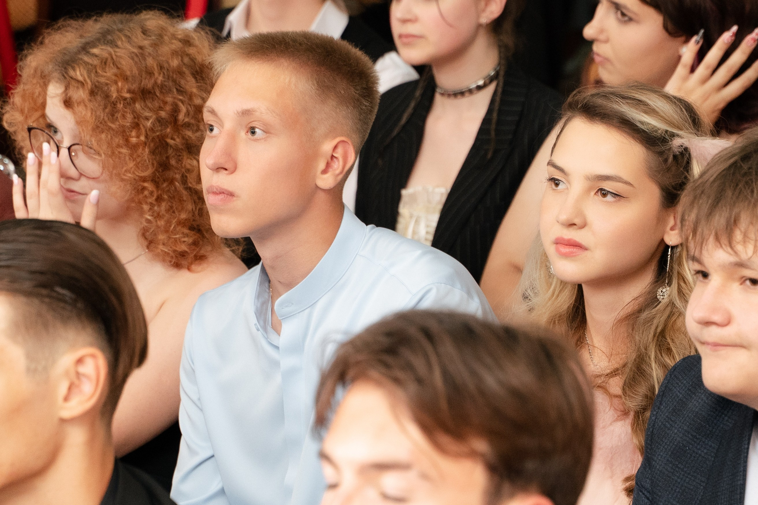 40 Школа 11 класс вручение аттестатов. Выпускные альбомы Натальи Бутко: Новороссийск, Анапа, Геленджик
