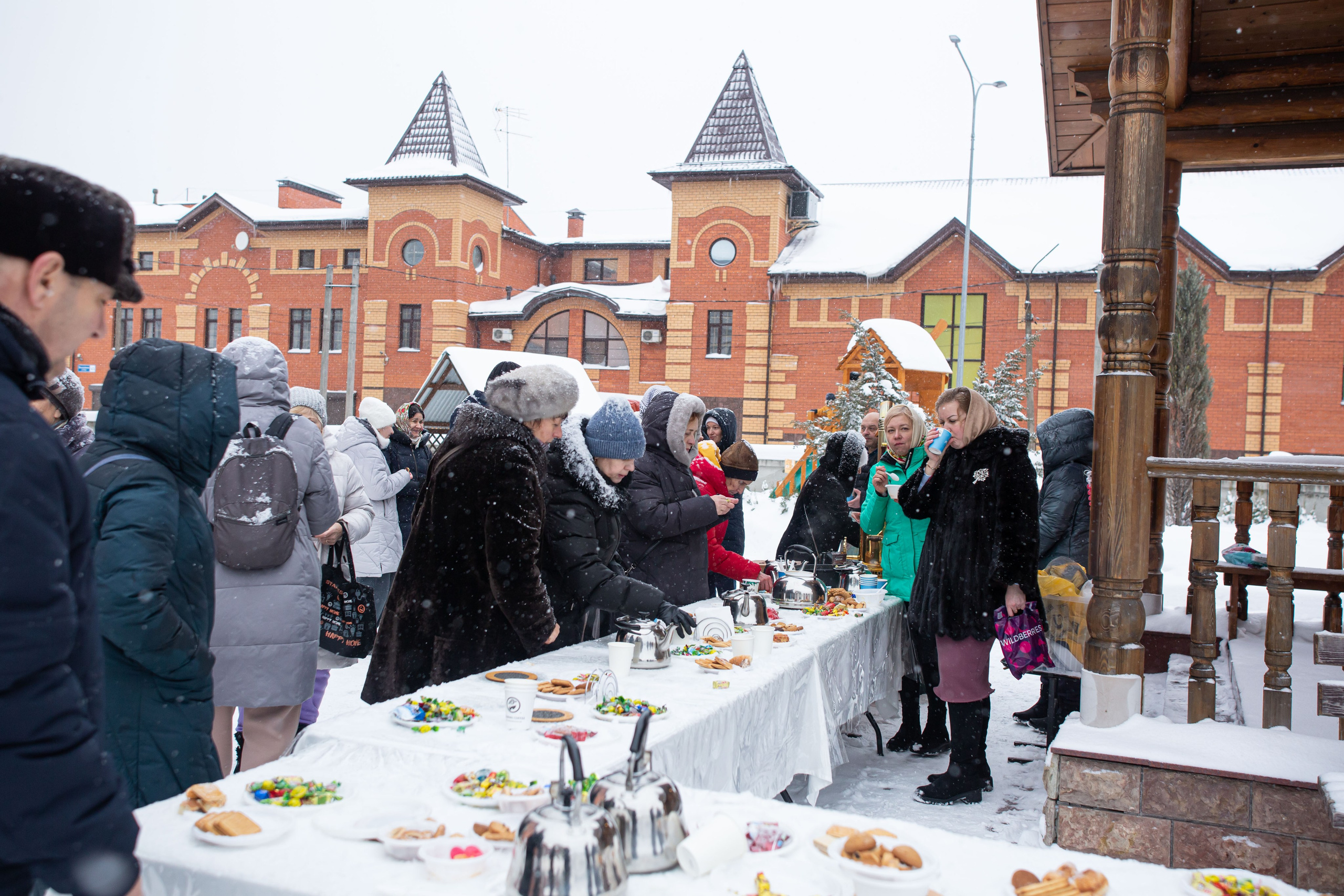 Крестный ход по д. Островцы Раменского городского округа. Семейный и детский фотограф Анна Петракова