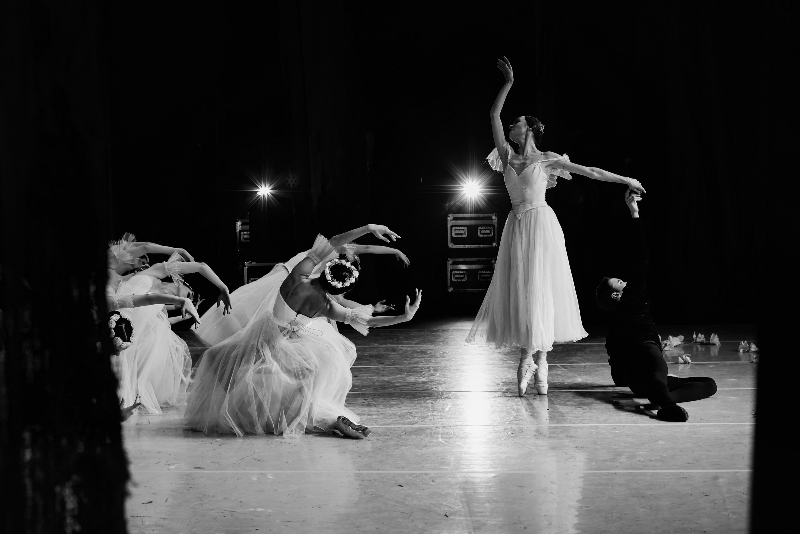 Закулисье балета «Жизель», Театр классического балета Н. Касаткиной и В. Василёва. Наталья Алексеенко. Фотохудожник в Москве. Репортаж, портрет, стрит