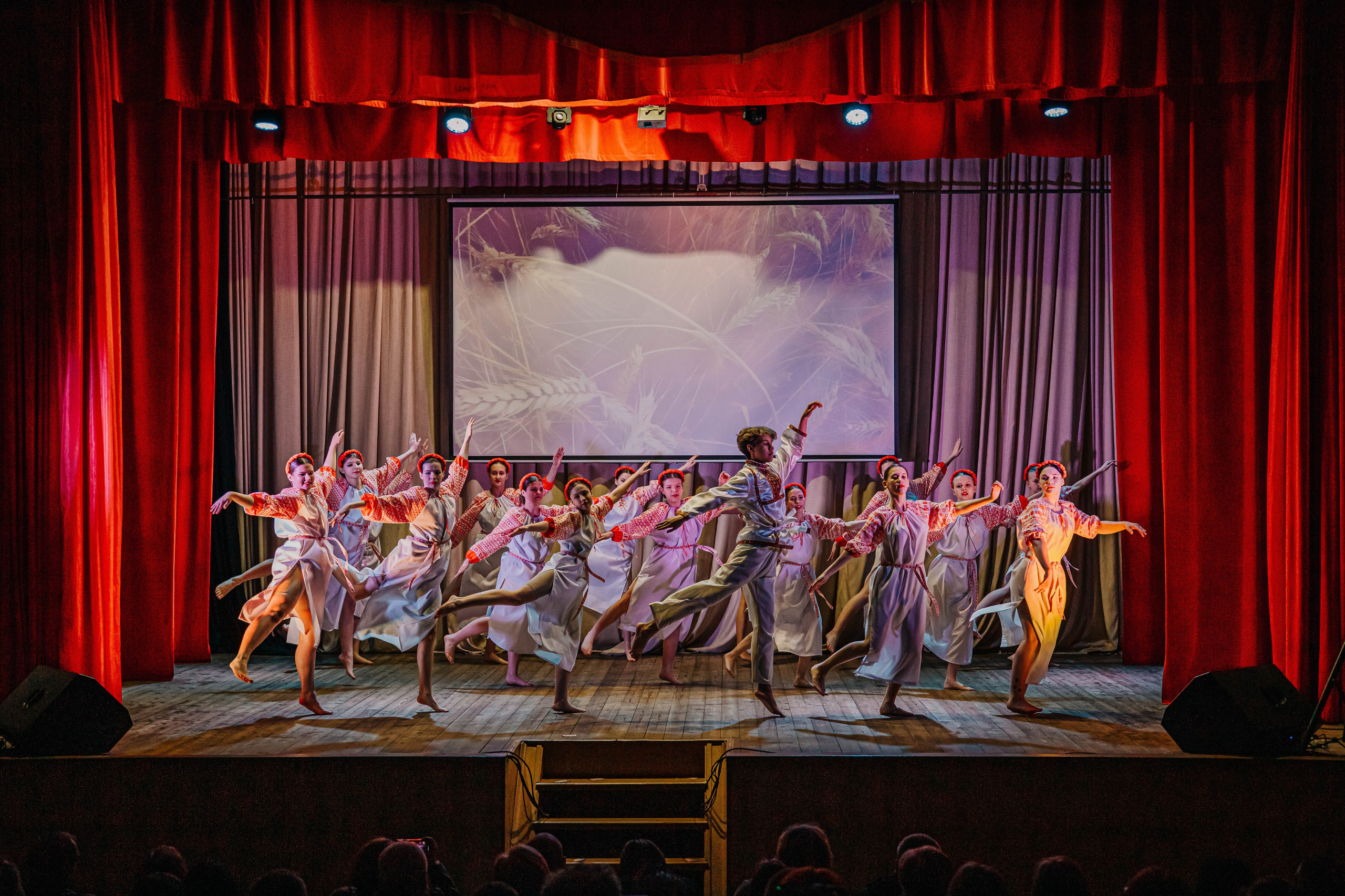 Отчетный концерт хореографического коллектива Пульс!. Фотограф Дарья Маташкова