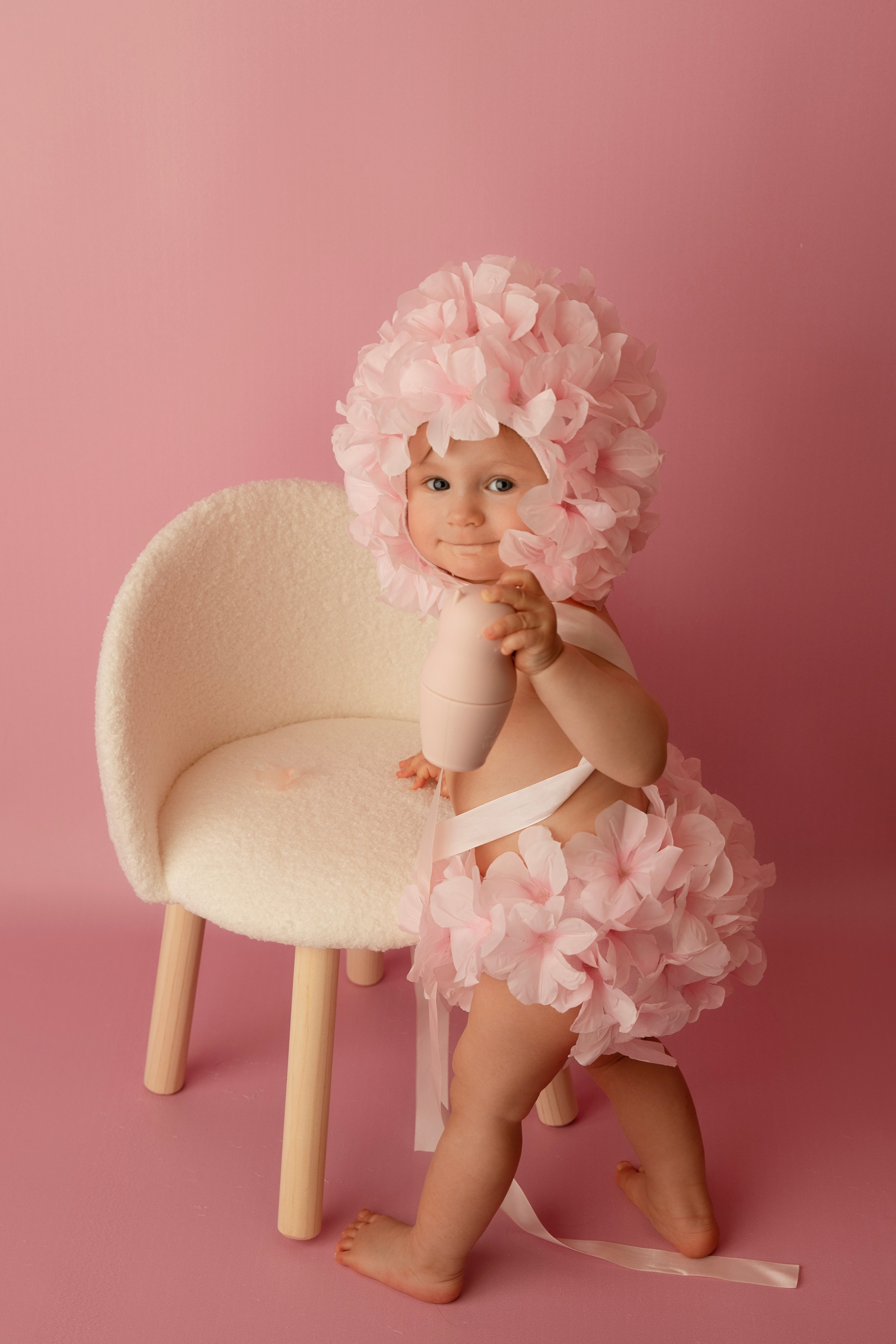 Съемка годовасиков в цветочных костюмах. Фотограф новорожденных, детский фотограф  Москва.Семейная съемка Москва. Семенова Анна