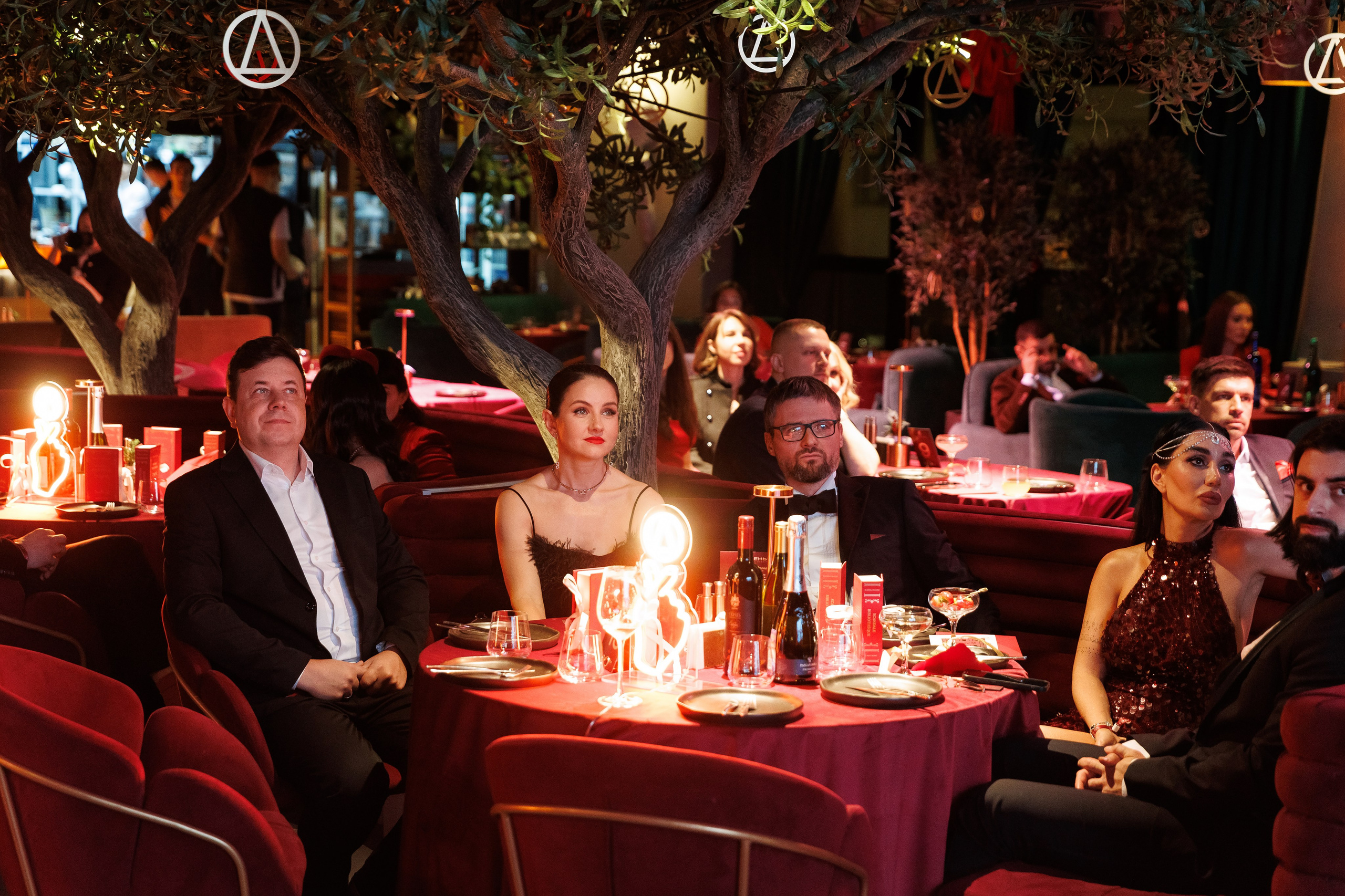 Новогодняя вечеринка клуба «Деньги»