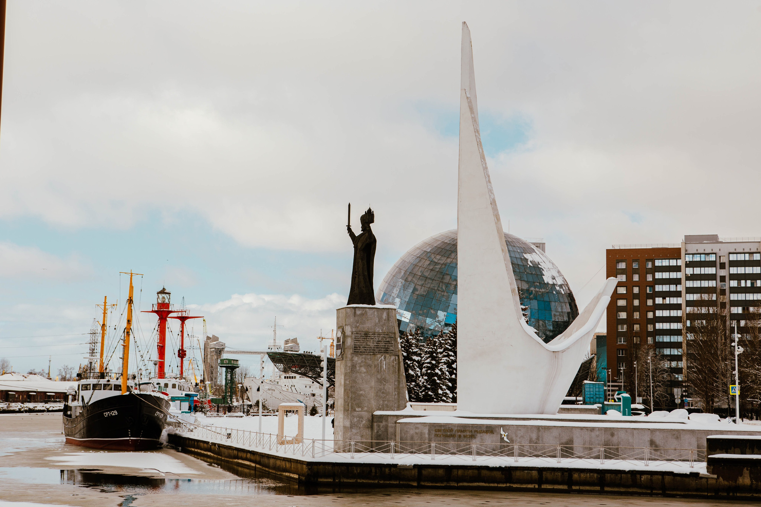 КАЛИНИГРАД. Репортажный и портретный фотограф Михаил Мартиросян