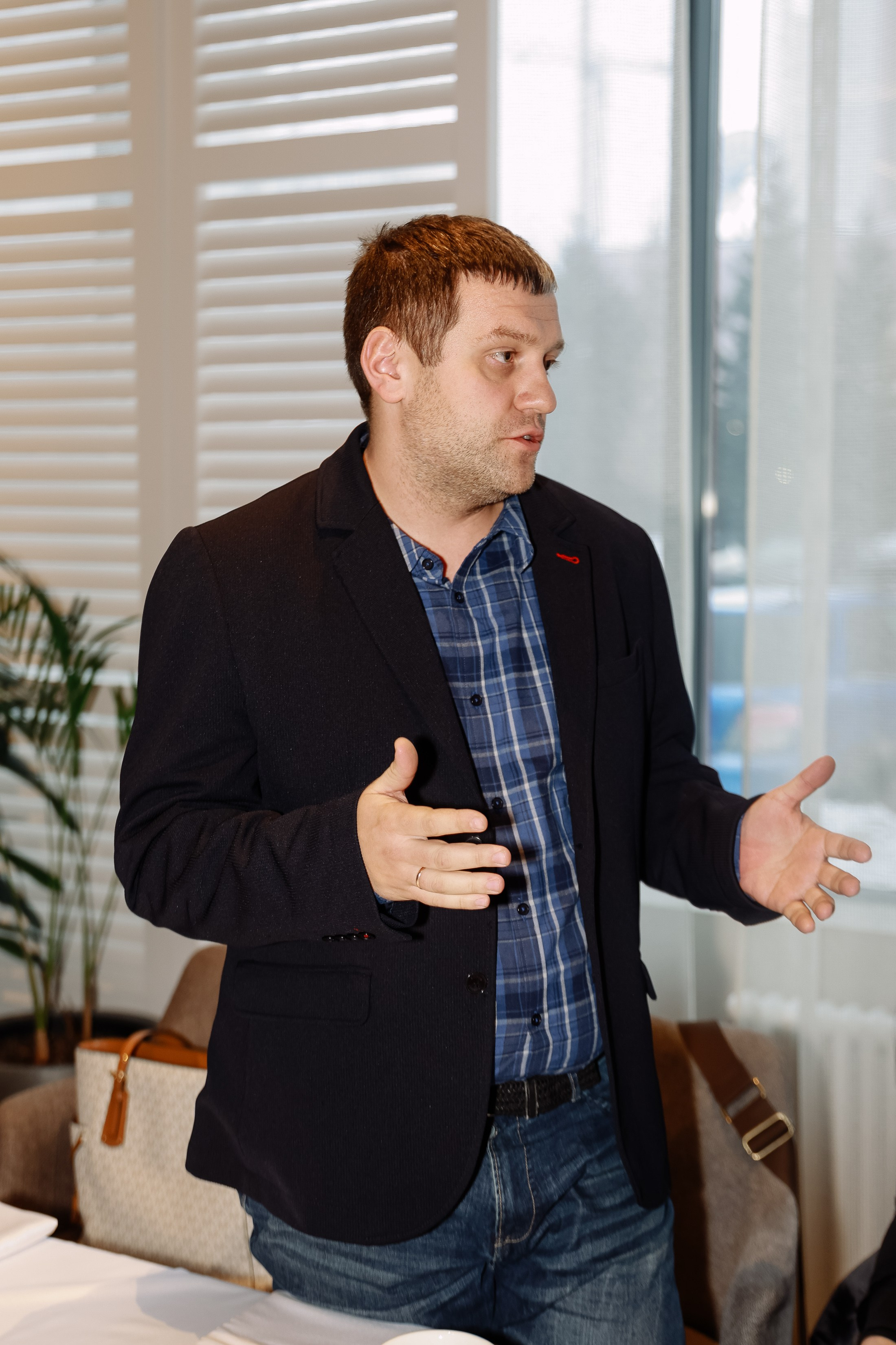 Бизнес завтрак с Игорем Стояновым. Фотограф Юлия Мальцева