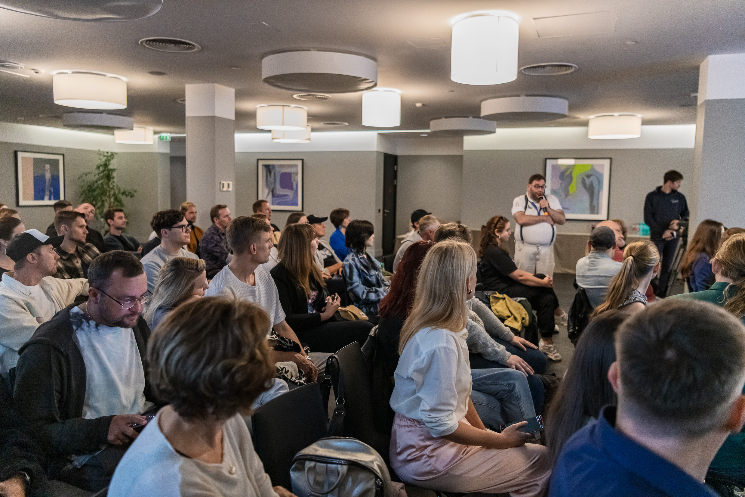 МКФ КРУГЛЫЙ СТОЛ. Любимый фотограф