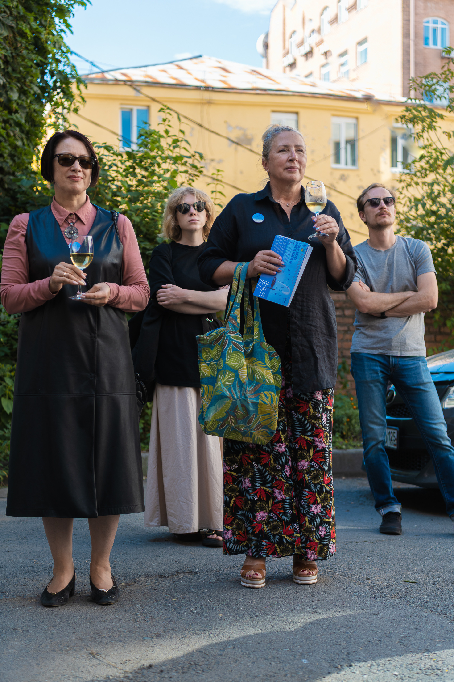 ВИКТОР АЛИМПИЕВ. ОПЫТ ВИДЕО. ВЫСТАВКА. ГАЛЕРЕЯ АРКА. Любимый фотограф
