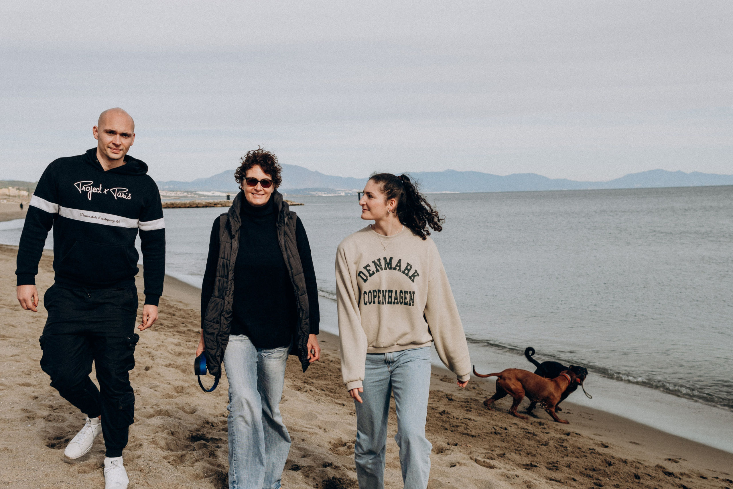 Beach. IANA VOLITSKAYA. LifeStyle Photographer in Gibraltar