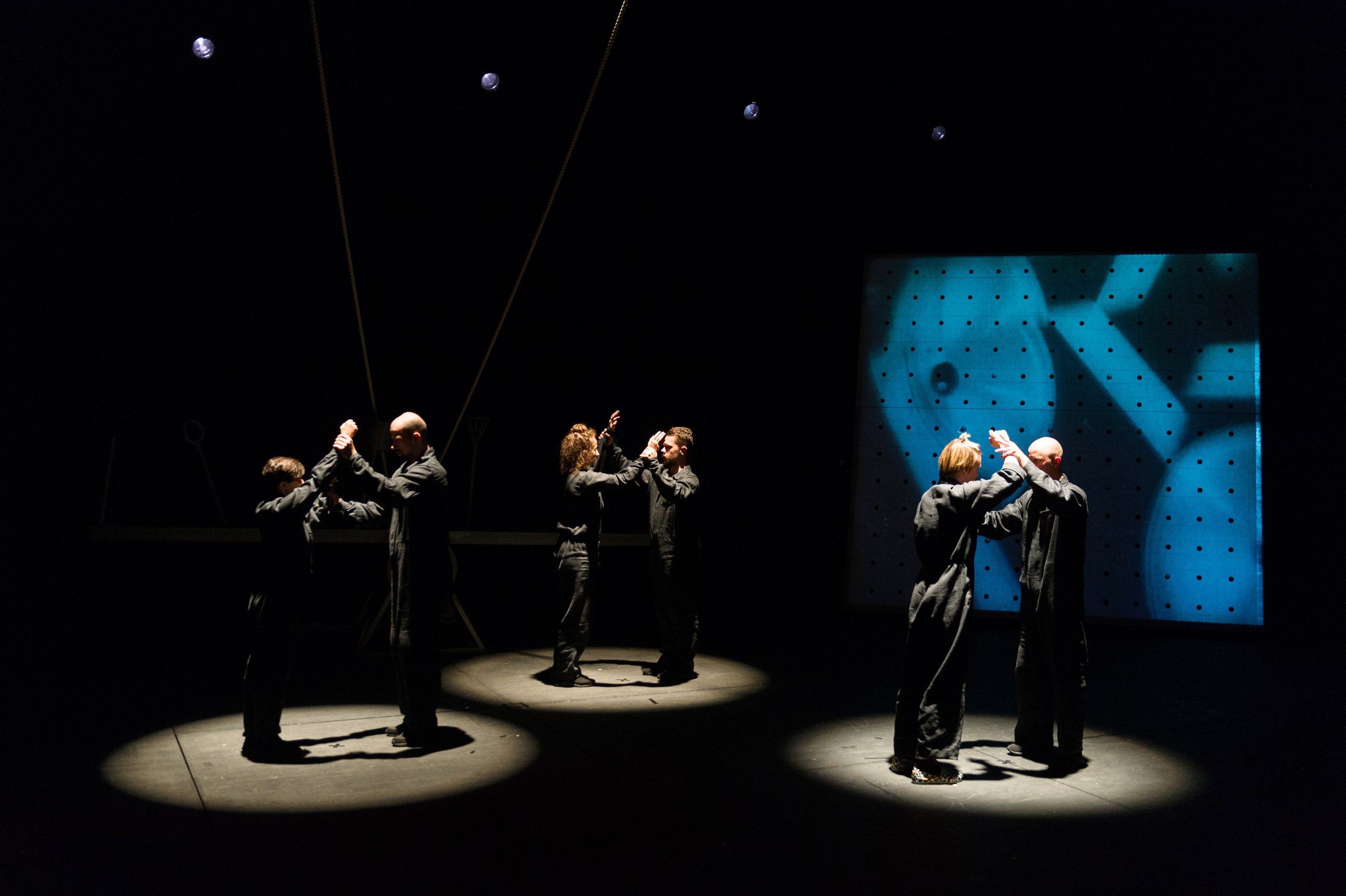 Тело авангарда. Фотограф Алиса Калинина