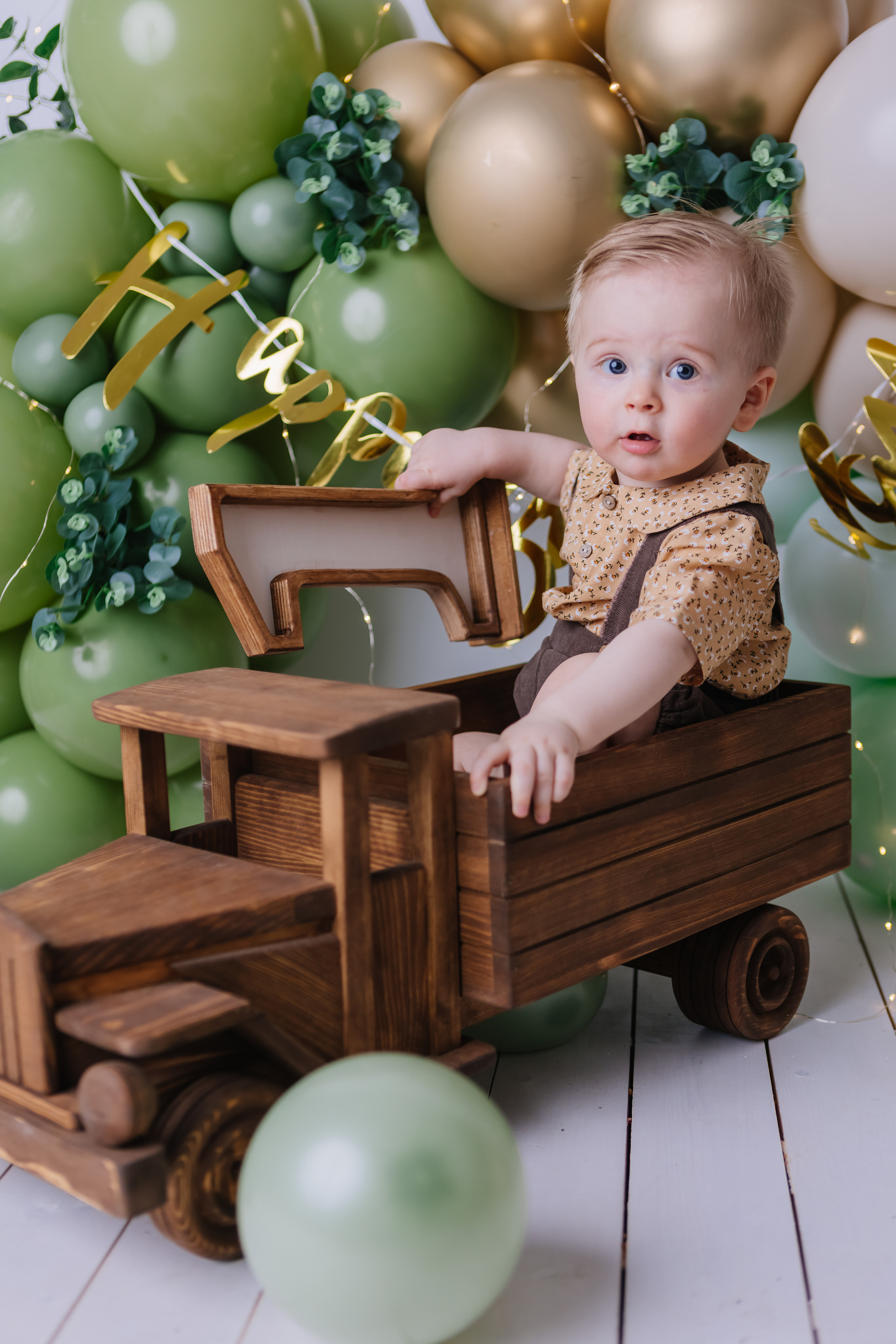 Первый тортик Зеленый. Семейный фотограф Обнинск