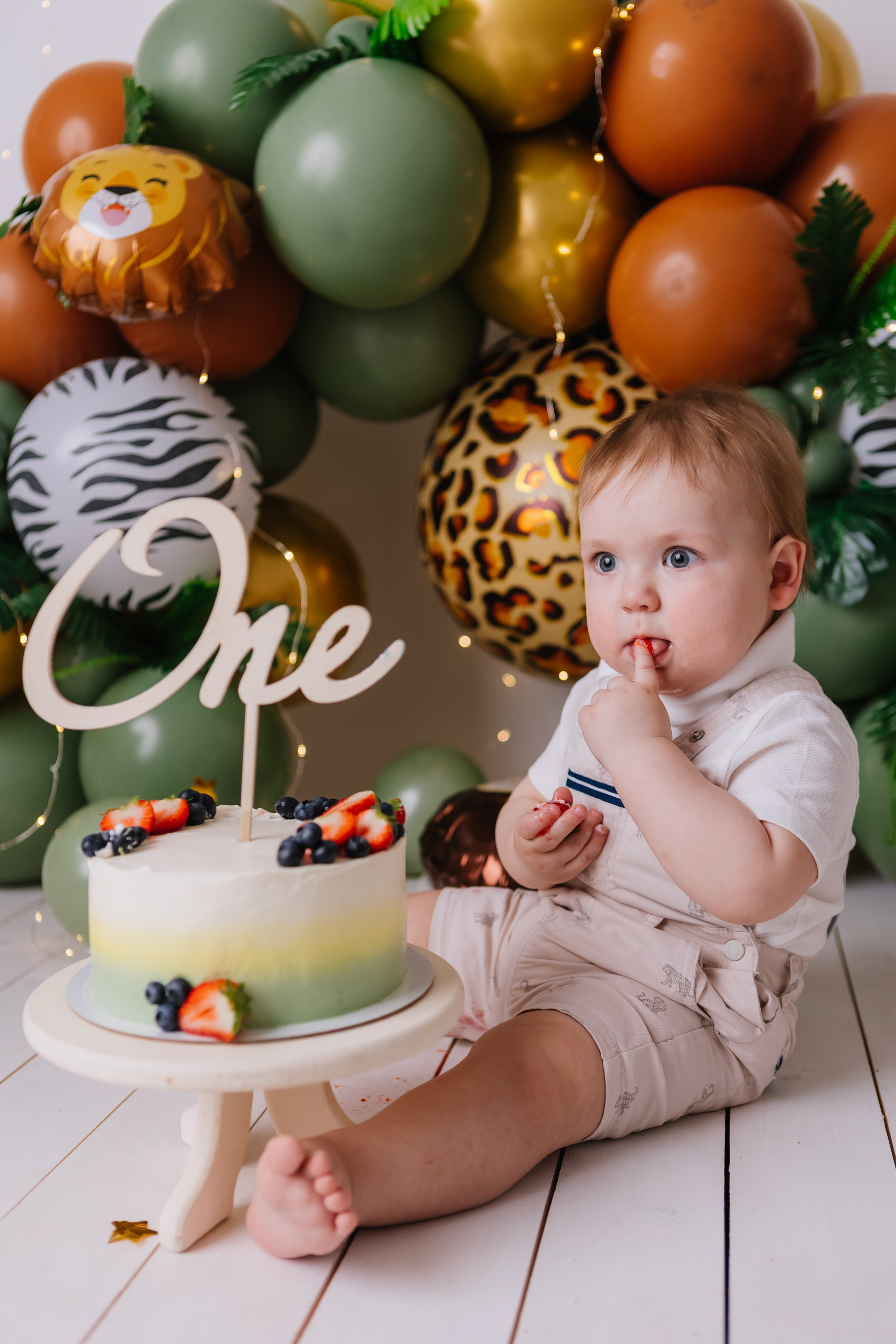 Первый тортик Сафари. Семейный фотограф Обнинск