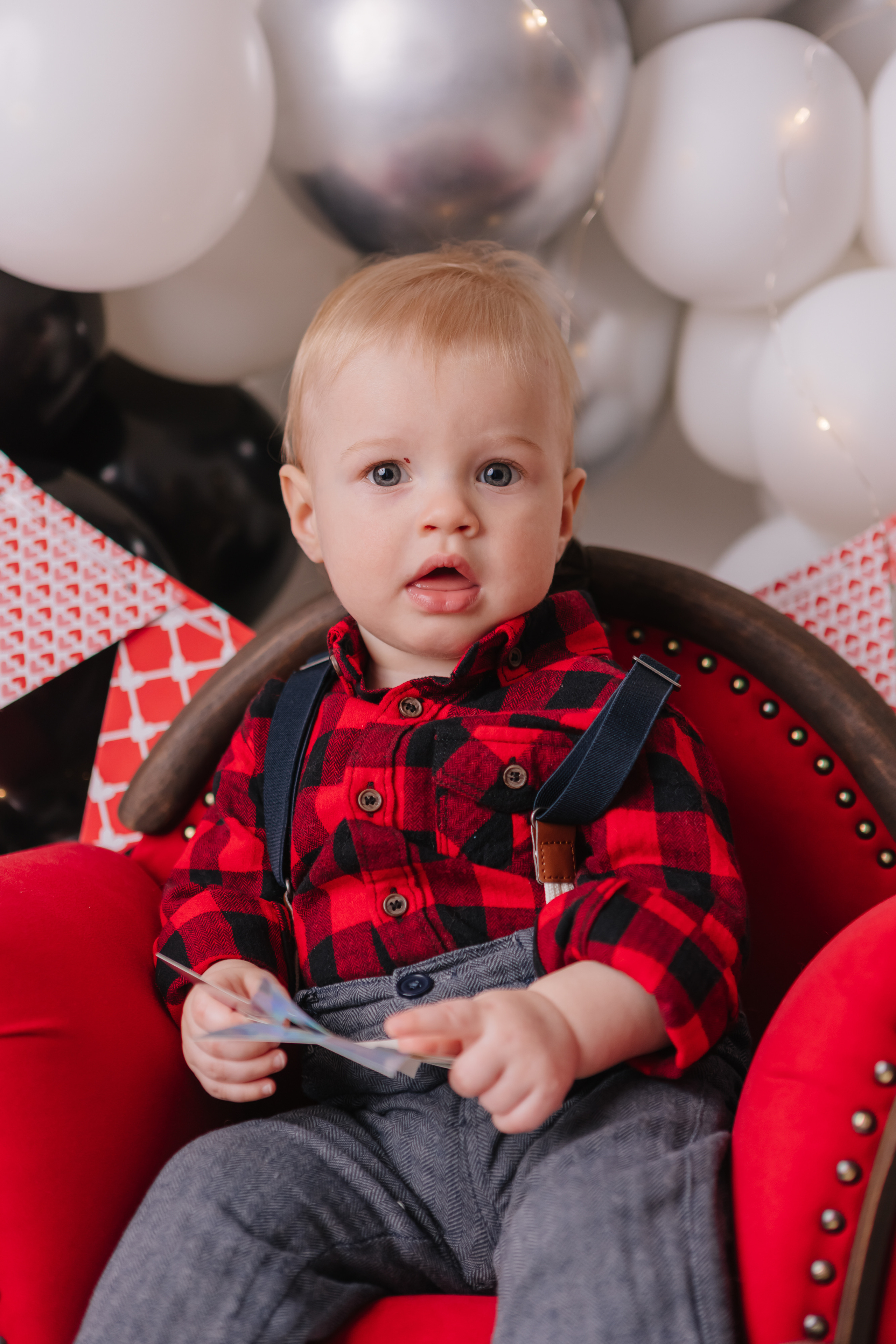 Первый тортик Микки. Семейный фотограф Обнинск