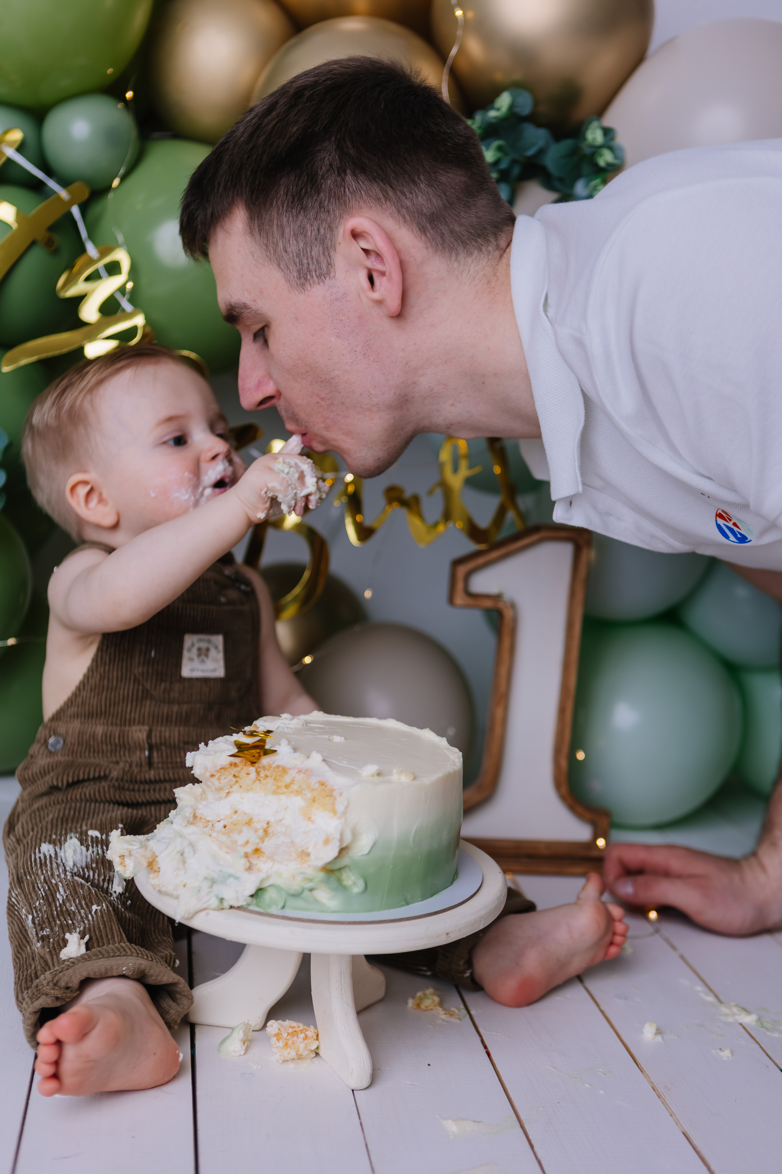 Первый тортик Зеленый. Семейный фотограф Обнинск