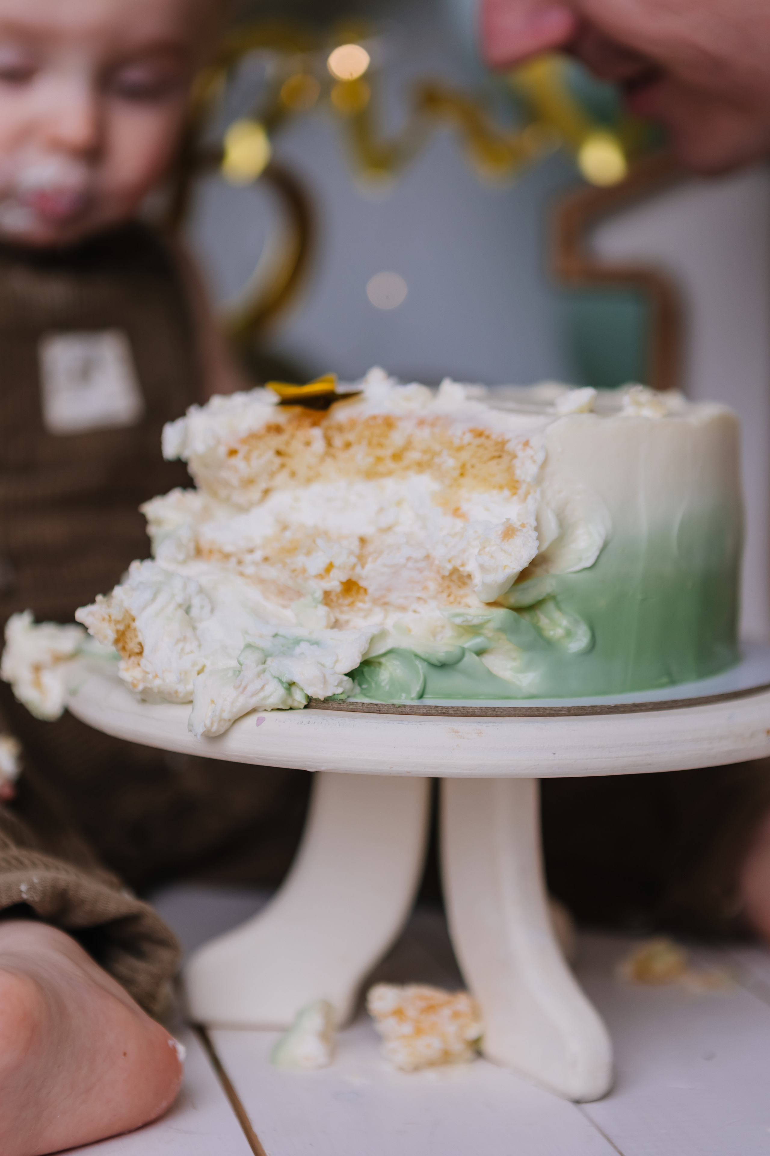 Первый тортик Зеленый. Семейный фотограф Обнинск