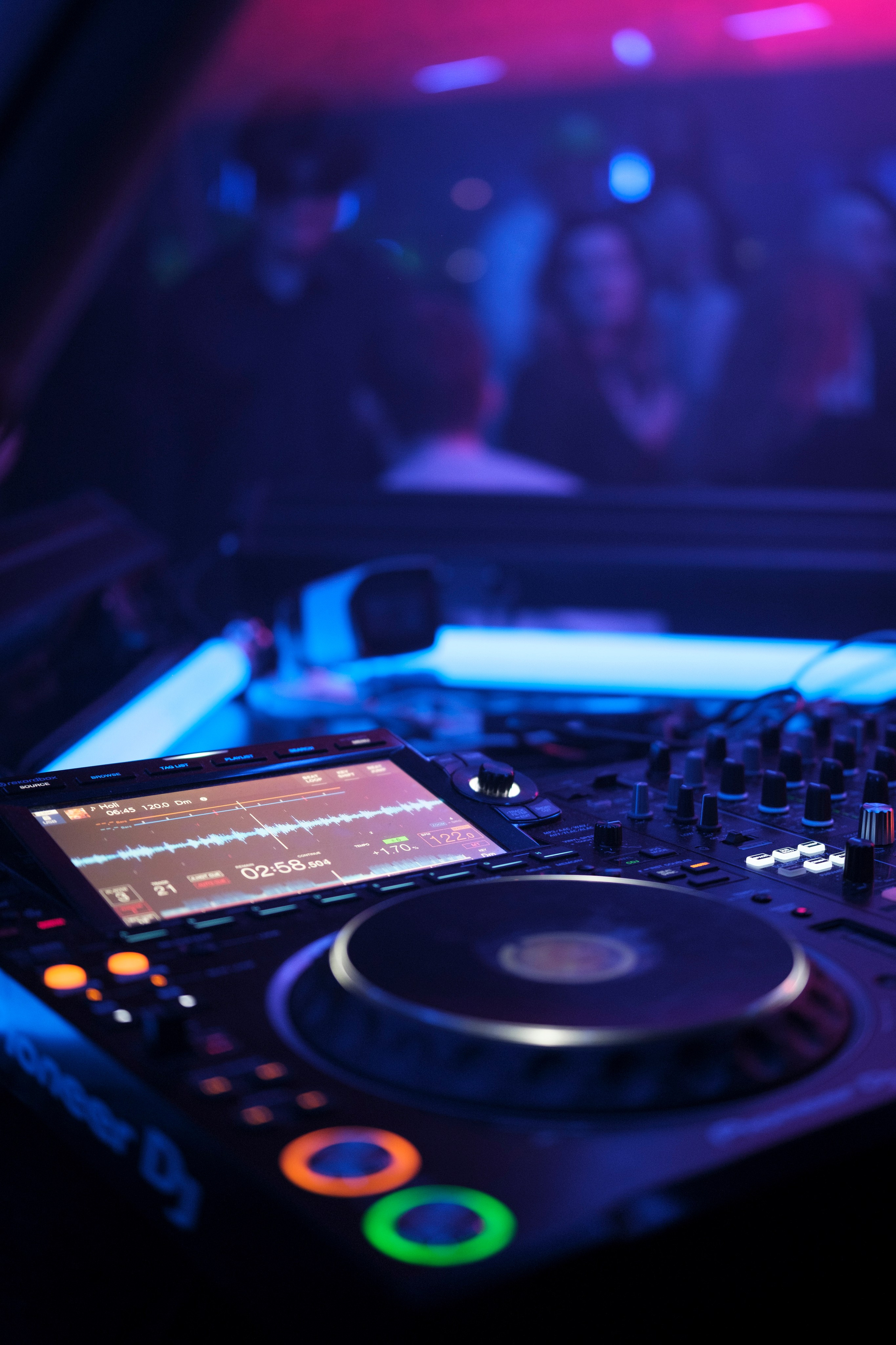 Embargo 3/02. Главная