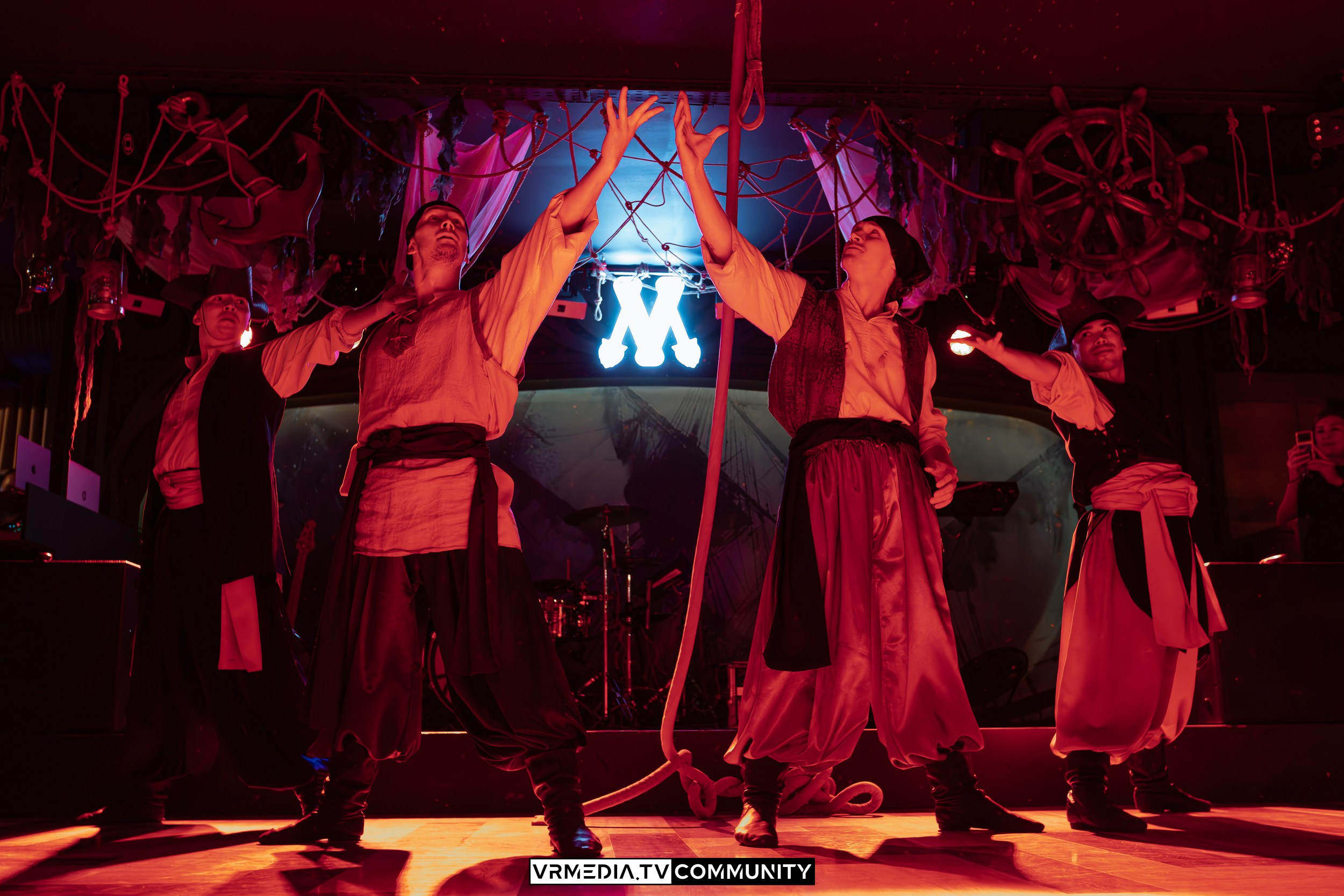 Ресторан «Мюнхен»: Часть команды — часть корабля