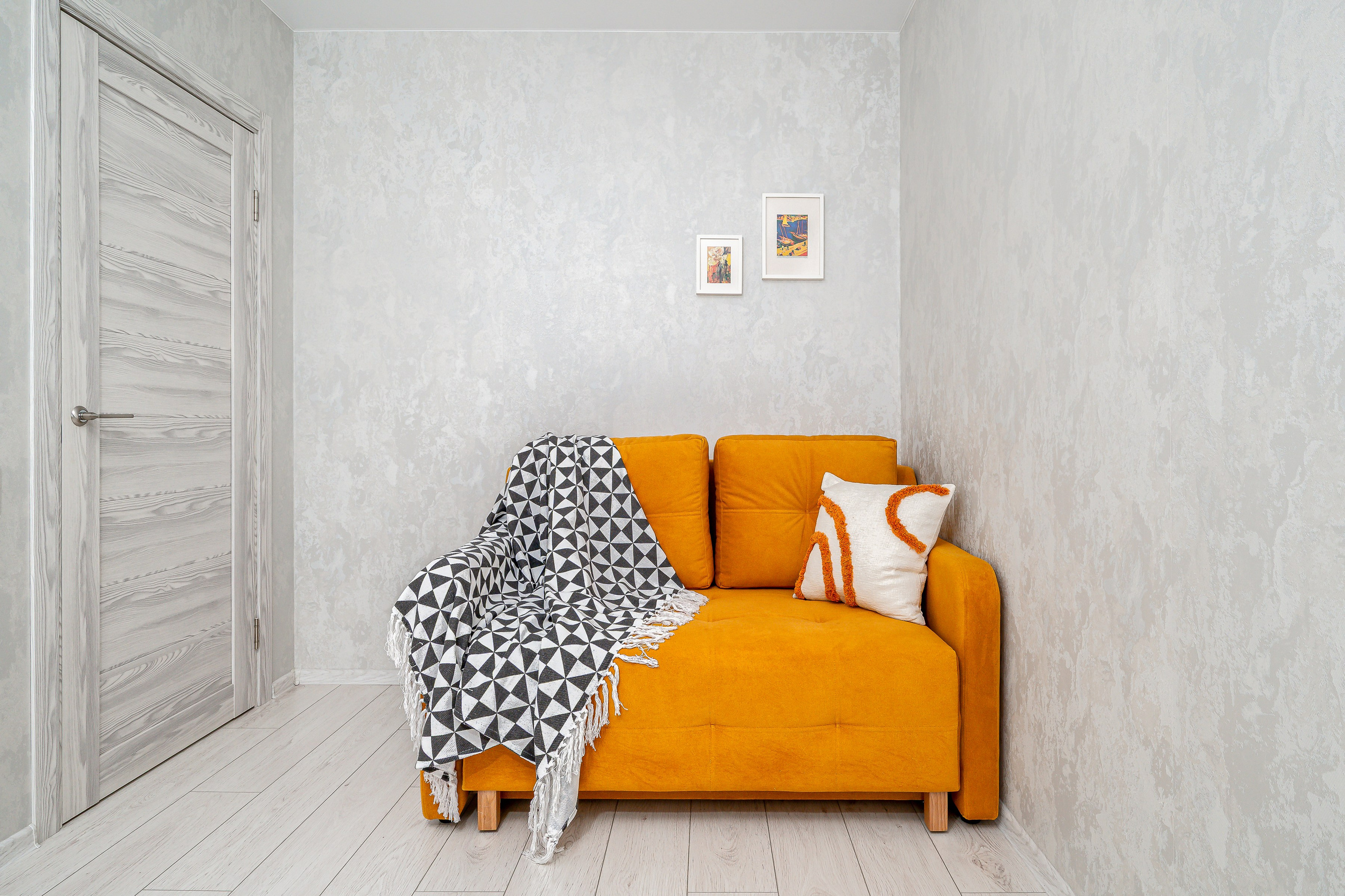 Квартира в Санкт-Петербурге. Интерьерный фотограф. Фото- видеосъемка недвижимости Санкт-Петербург