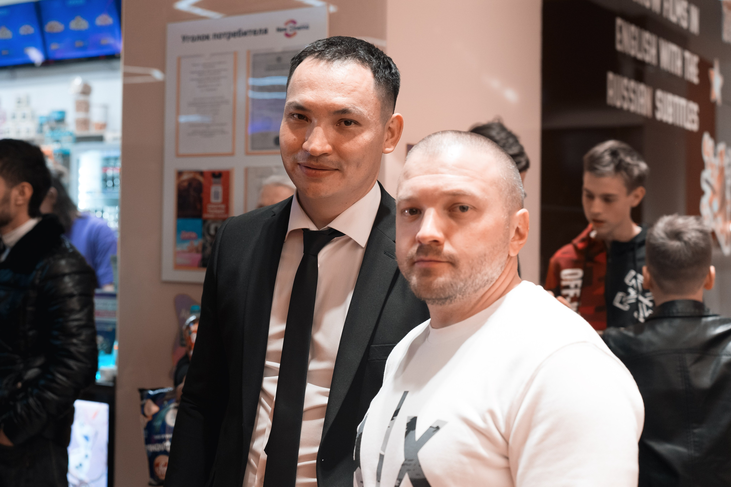 Веб-сериал «МЫ». Для тех, кто не ждёт удачи, а создаёт её. Каждая фотосессия — это твой момент, твой стиль, твой успех. 📸