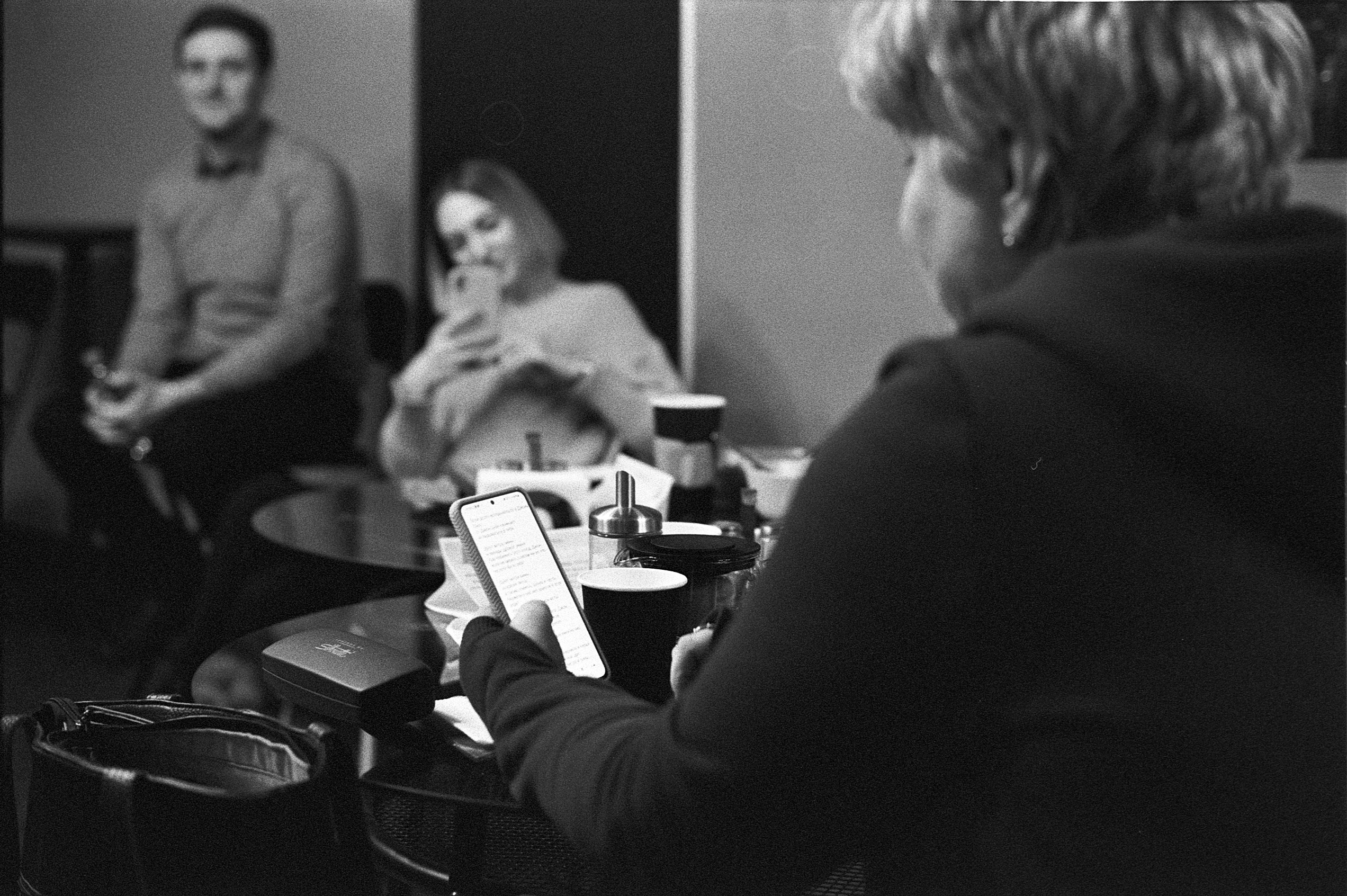 12.12.2021 // Гитара и фотография. Фотовыставки serebro.gallery, в которых автором можешь стать ты! | Москва