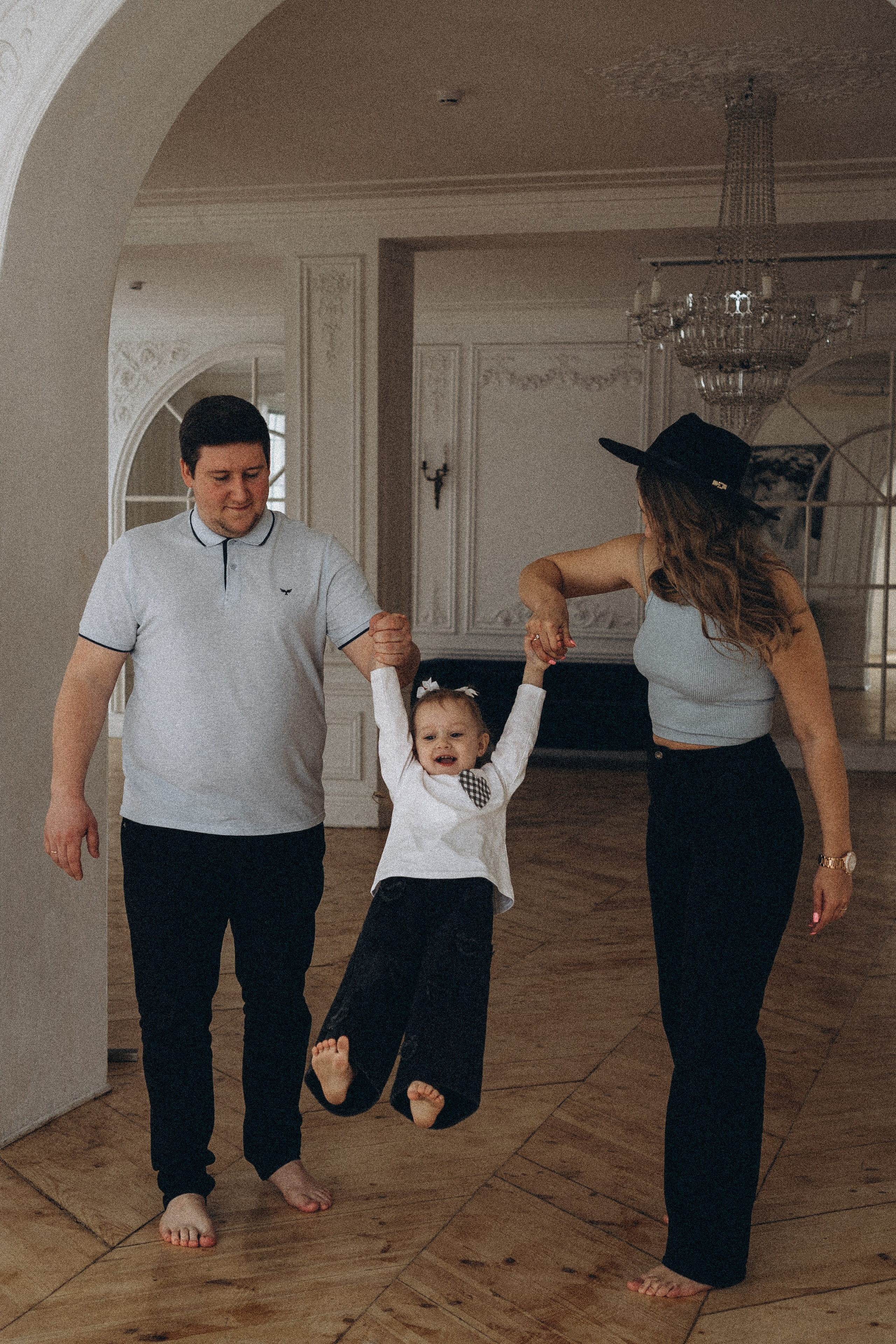 Семейная история в студии. Профессиональный фотограф, Санкт-Петербург — Виктория Богомолова