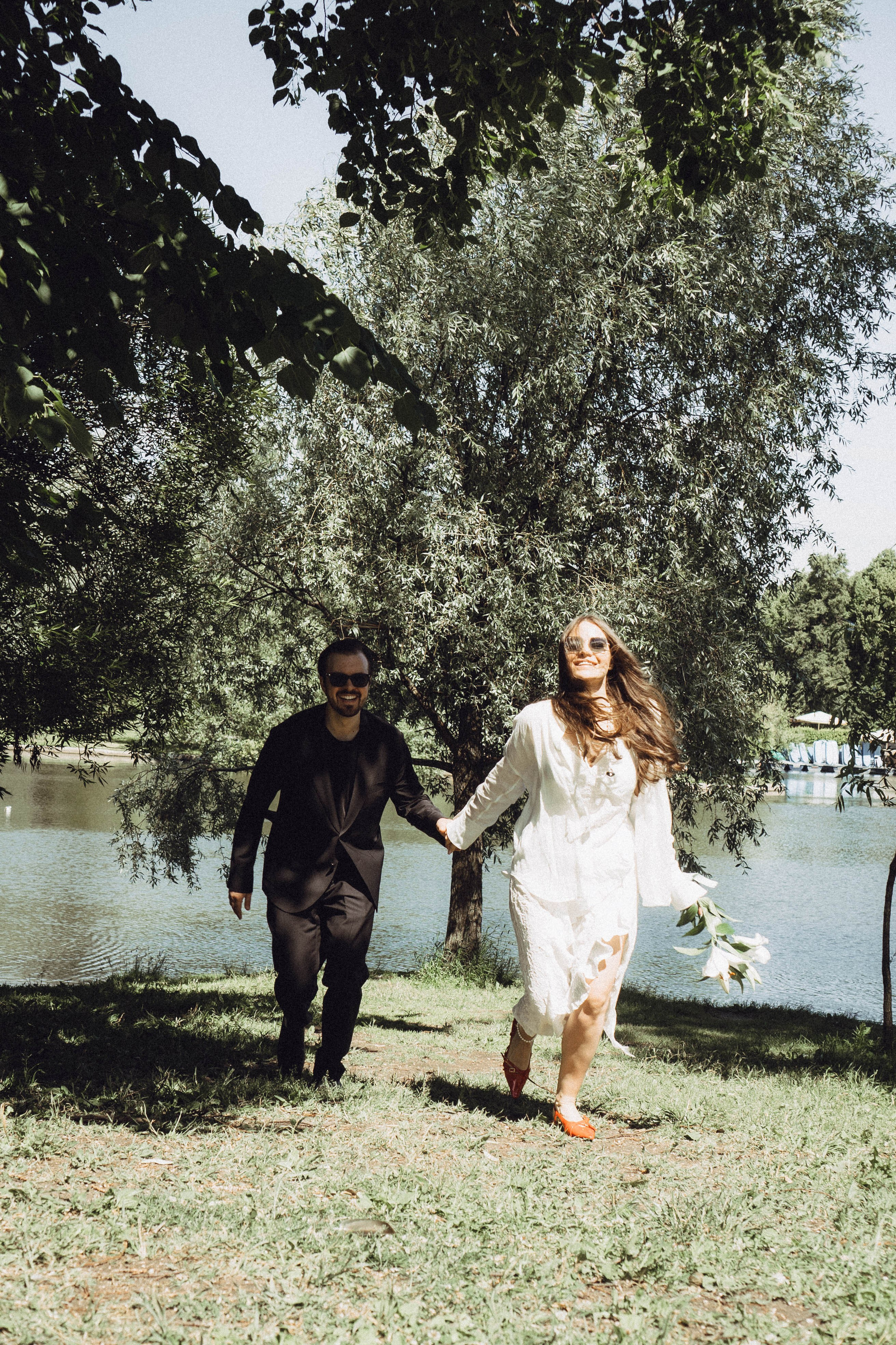 СВАДЕБНАЯ СЬЕМКА В ПАРКЕ ПОБЕДЫ И ПРОГУЛКА ПО МОСКОВСКОМУ ПРОСПЕКТУ. Профессиональный фотограф, Санкт-Петербург — Виктория Богомолова