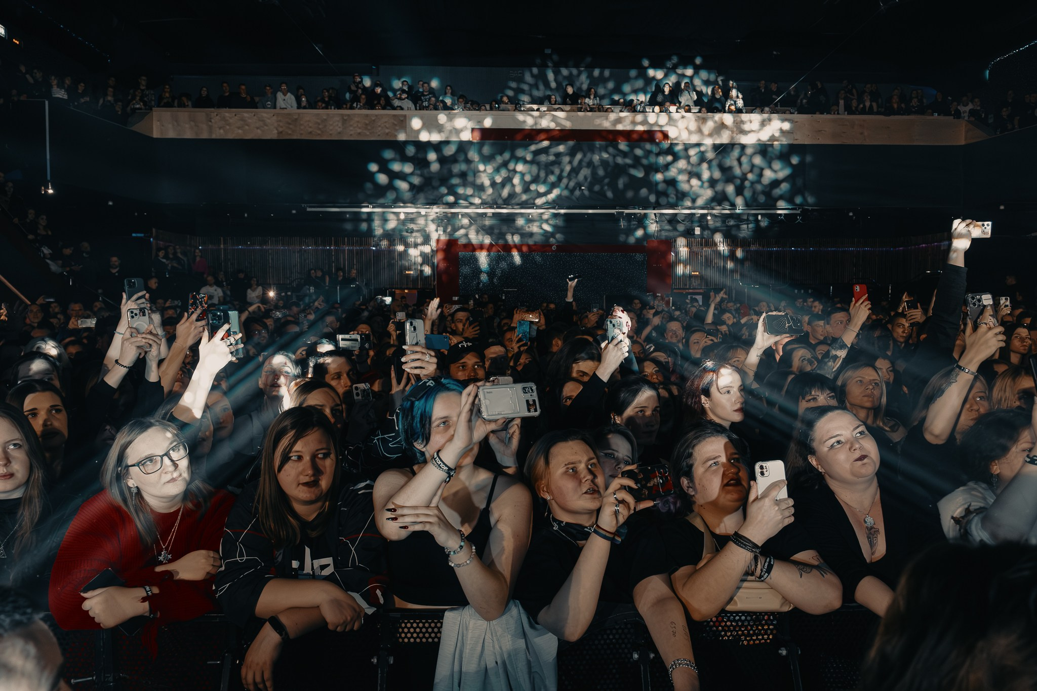 Гарри Топор, Тони Раут, Base(ex.Гигант Холл). Репортажный фотограф, Санкт-Петербург