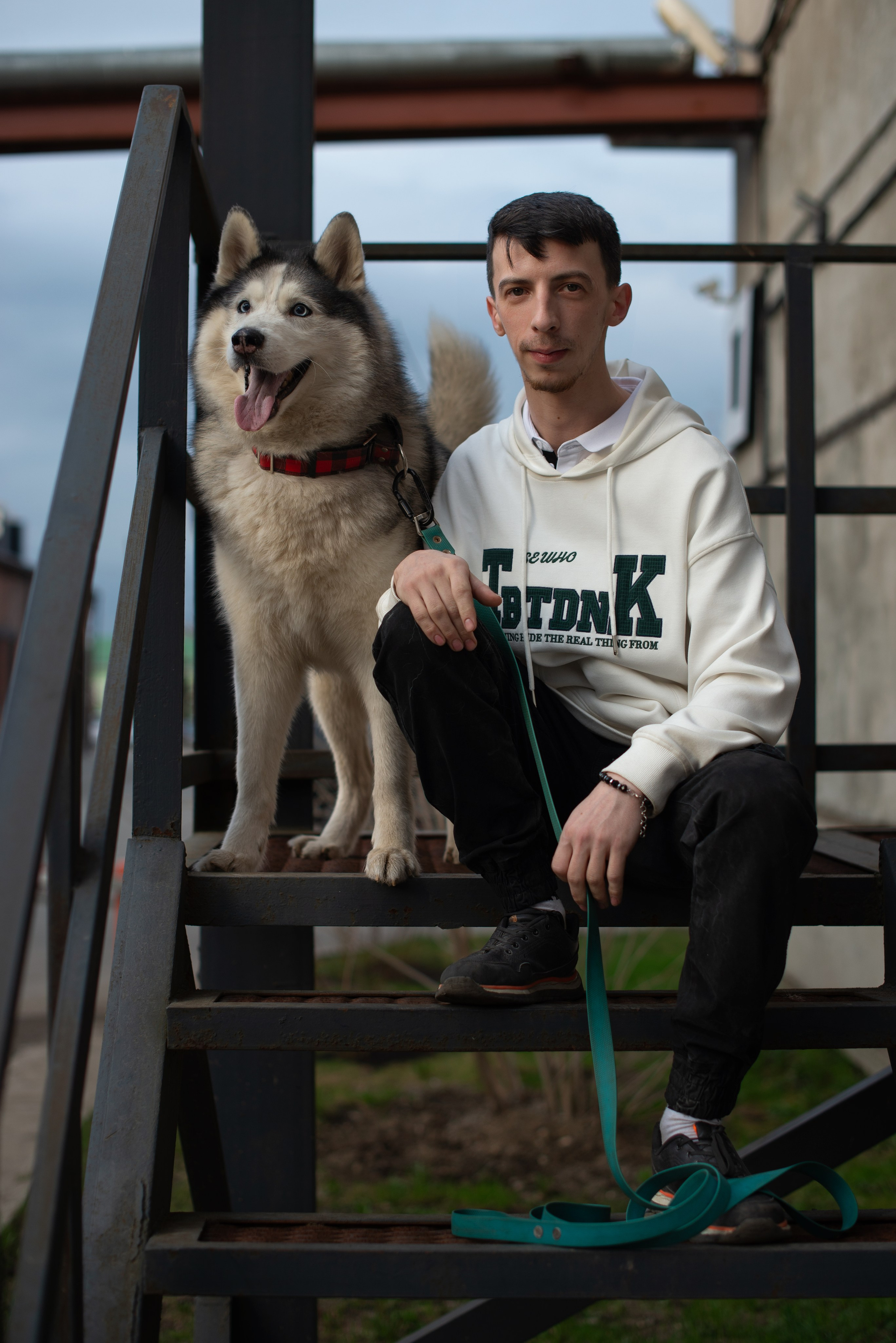 Прогулочная фотосессия Александр и Хан. Творческий фотограф Вологда