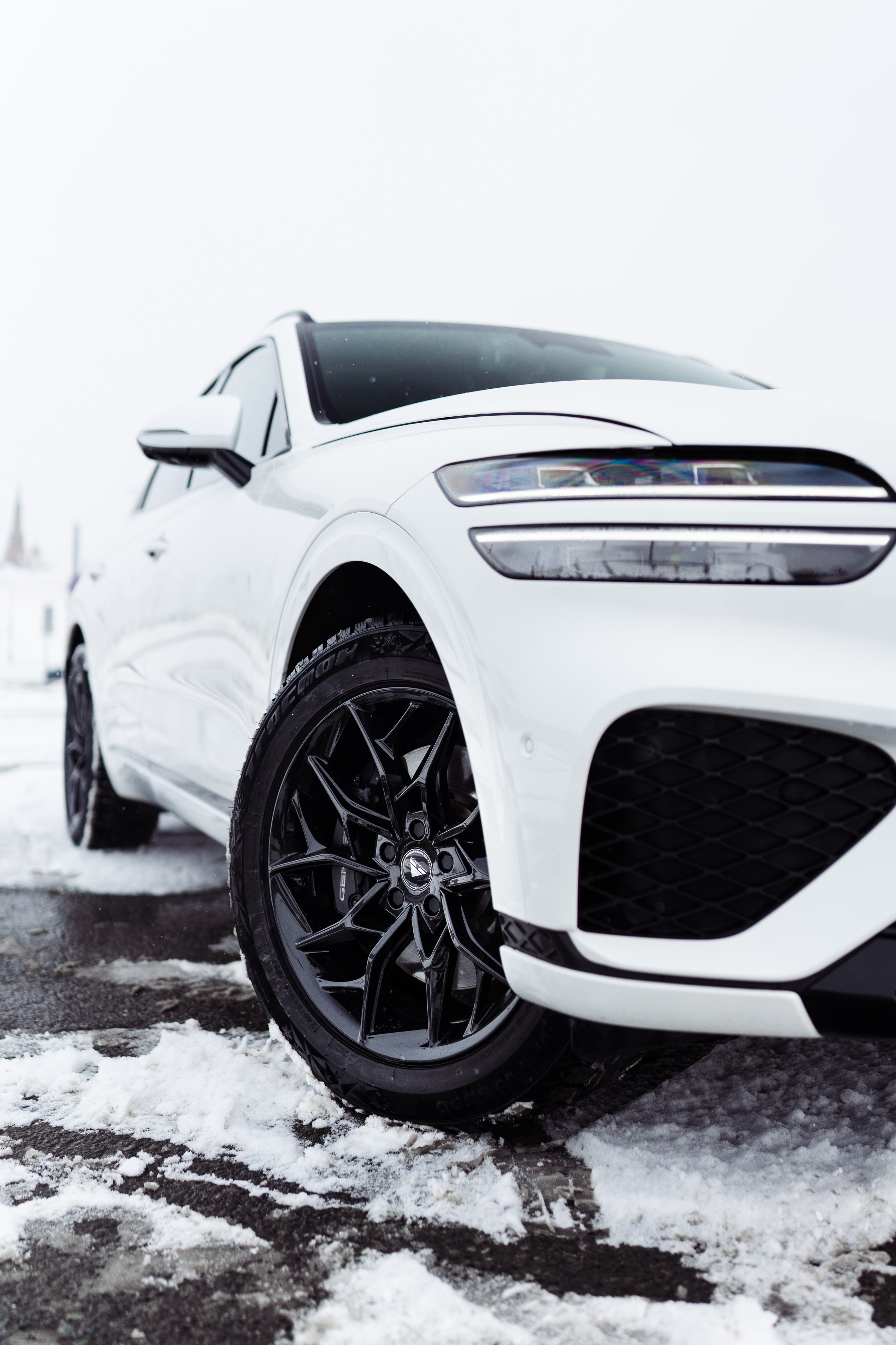 Genesis GV70 для rimzona. Фотограф в СПБ Алмаз Камаев