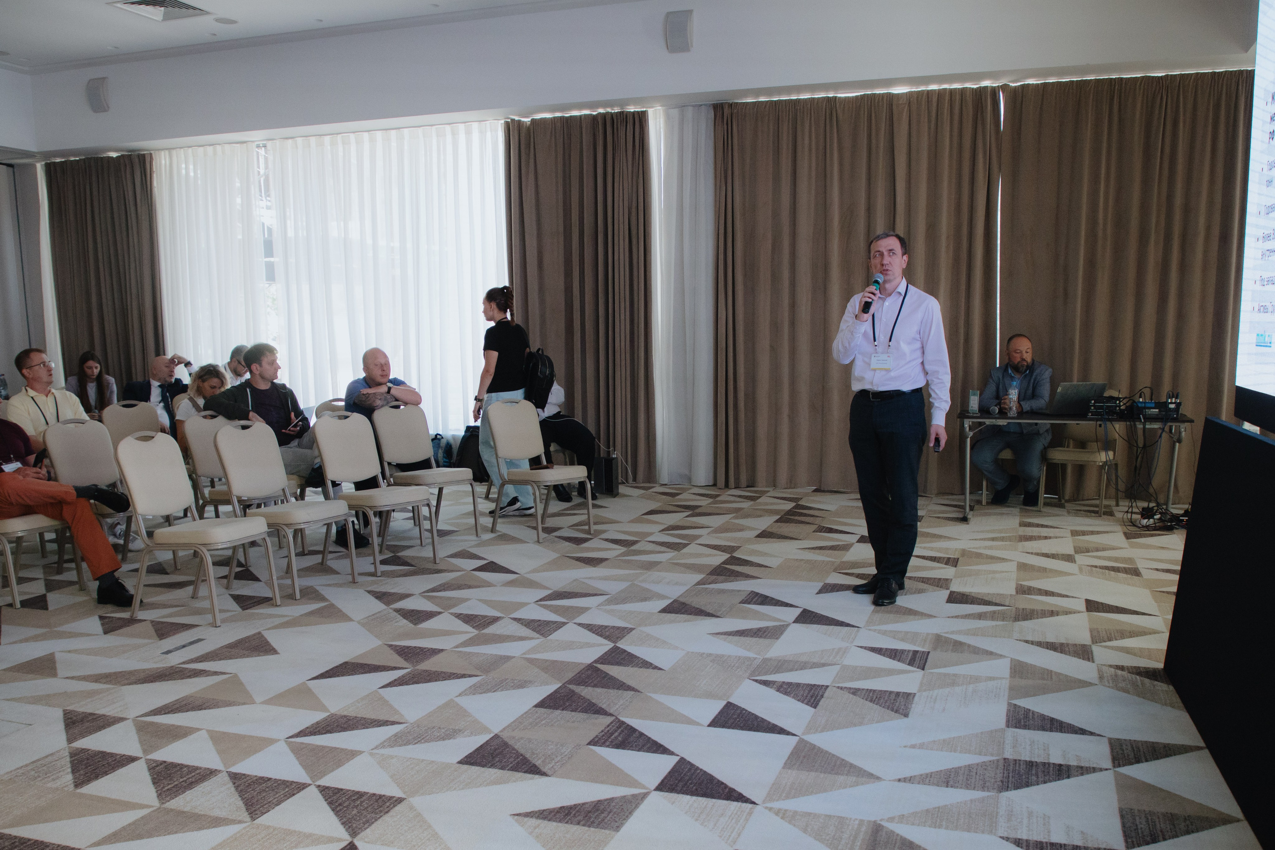 Гильдия 1С (конференция в Москве). Фотограф в Москве и Санкт-Петербурге Дарина