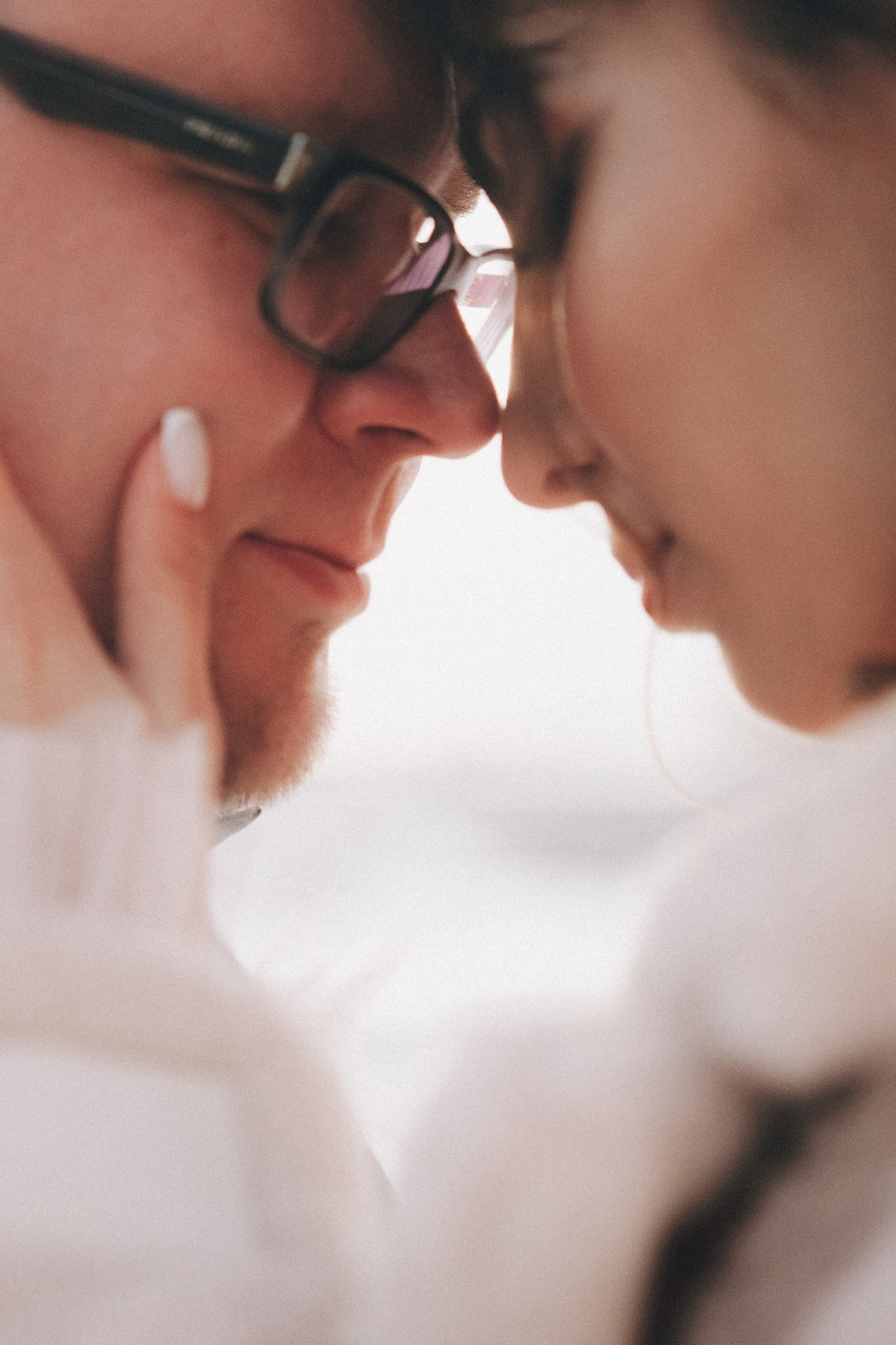 Свадебная фотосессия зимой в студии Москва. Свадебное фото и видео Москва Кристина Музыка