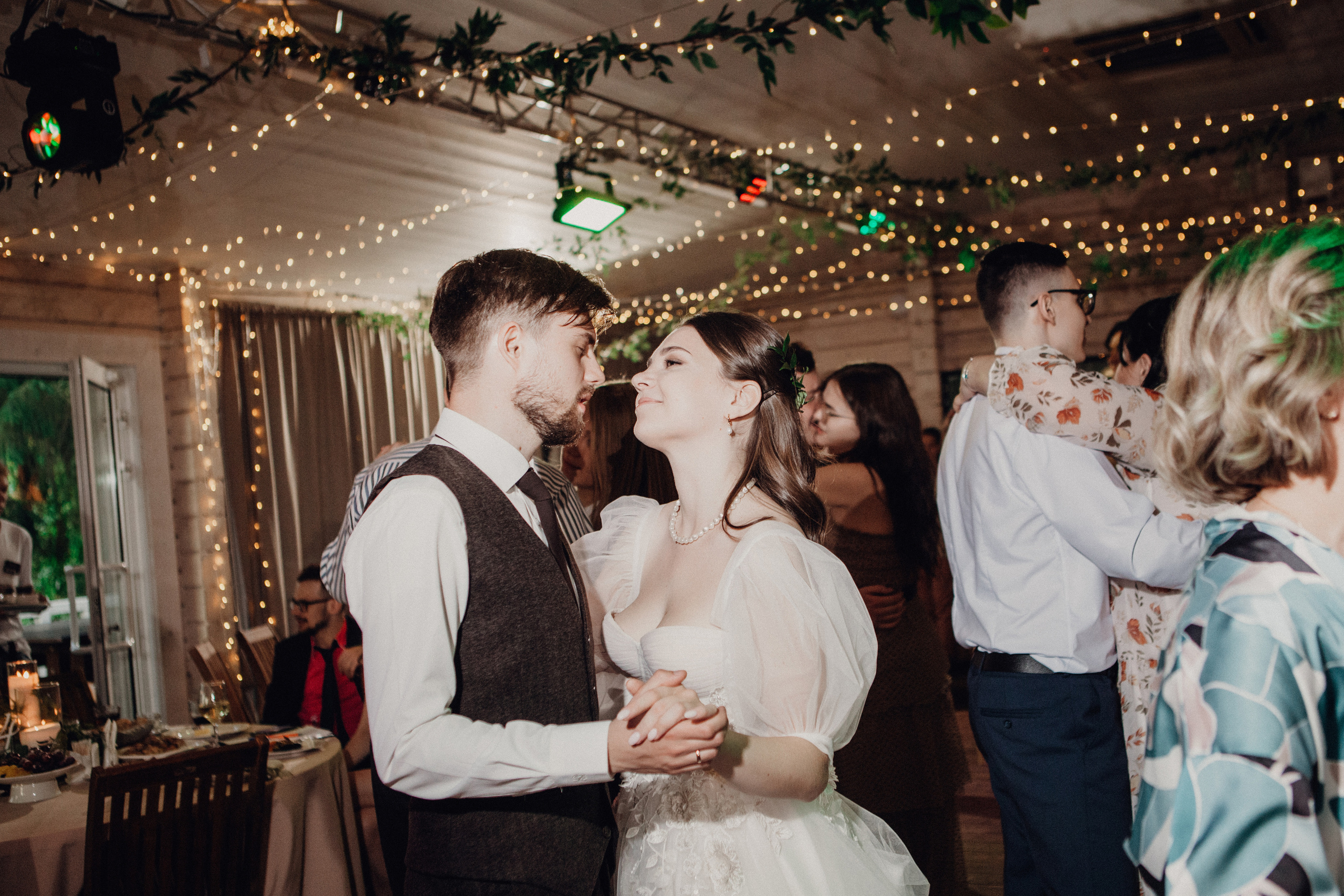 Свадьба на природе. Свадебное фото и видео Москва Кристина Музыка