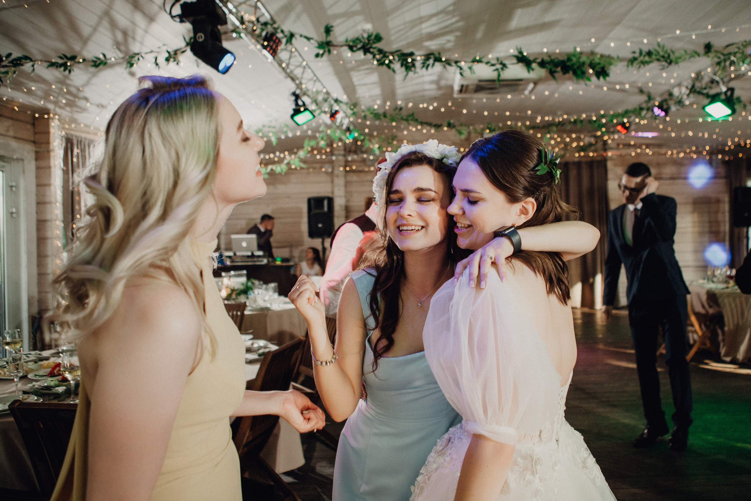 Свадьба на природе. Свадебное фото и видео Москва Кристина Музыка