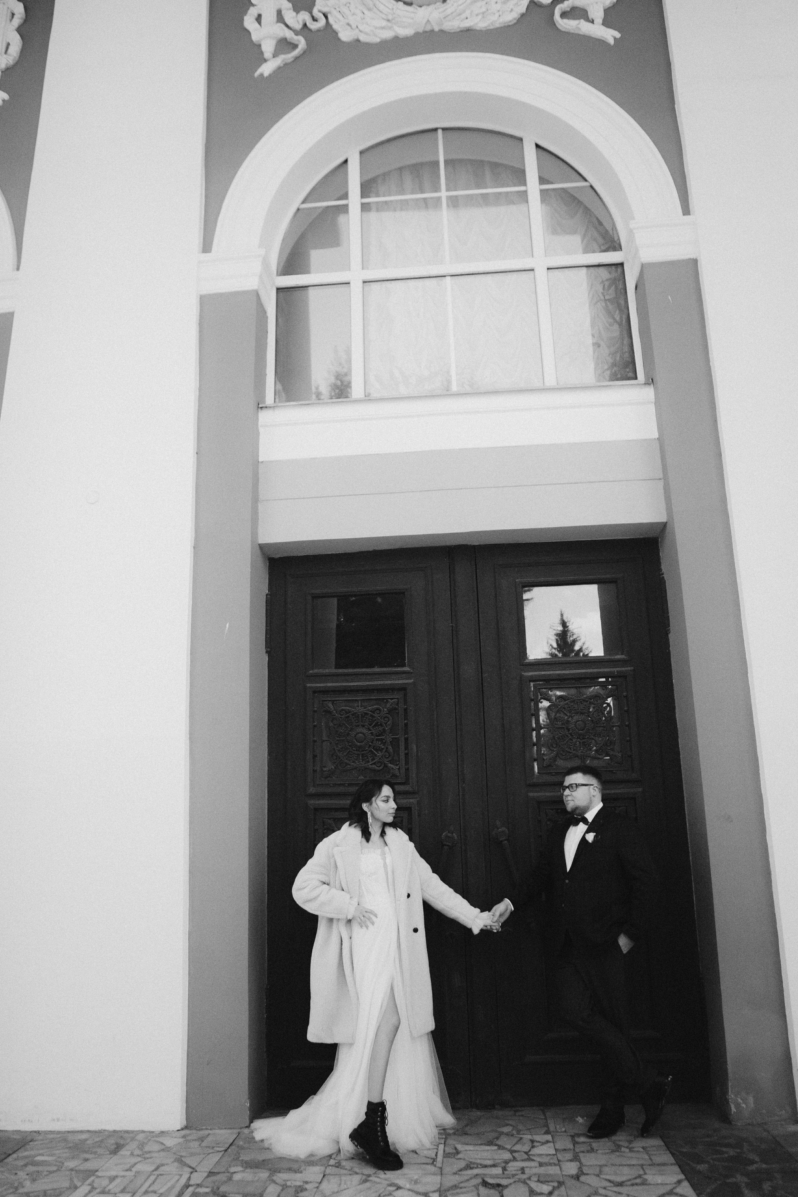 Свадебная фотосессия зимой в студии Москва. Свадебное фото и видео Москва Кристина Музыка