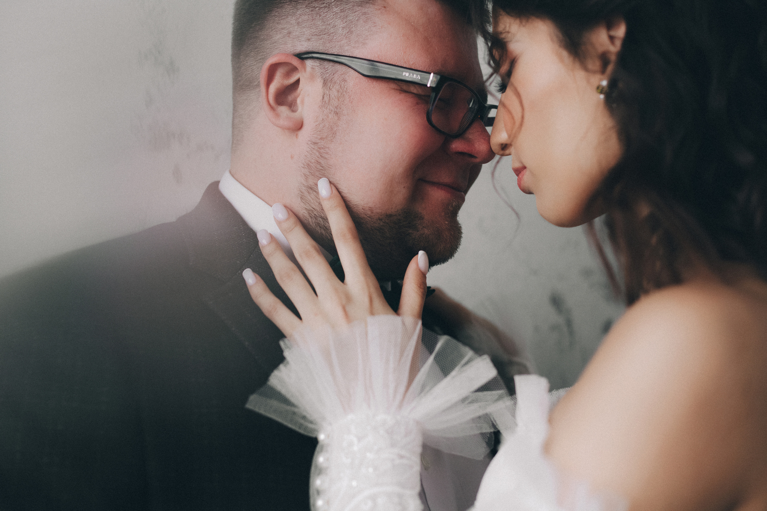 Свадебная фотосессия зимой в студии Москва. Свадебное фото и видео Москва Кристина Музыка