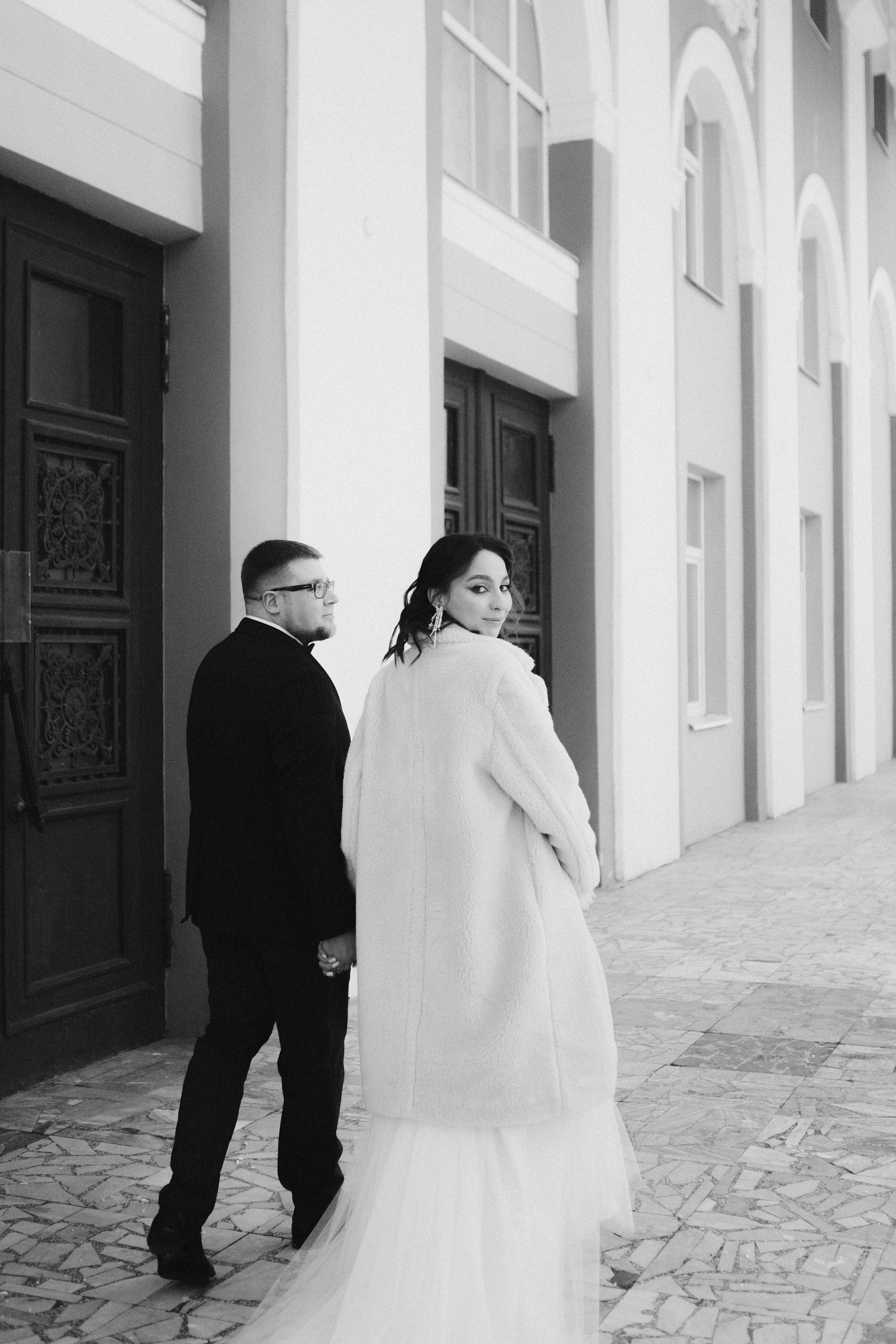 Свадебная фотосессия зимой в студии Москва. Свадебное фото и видео Москва Кристина Музыка